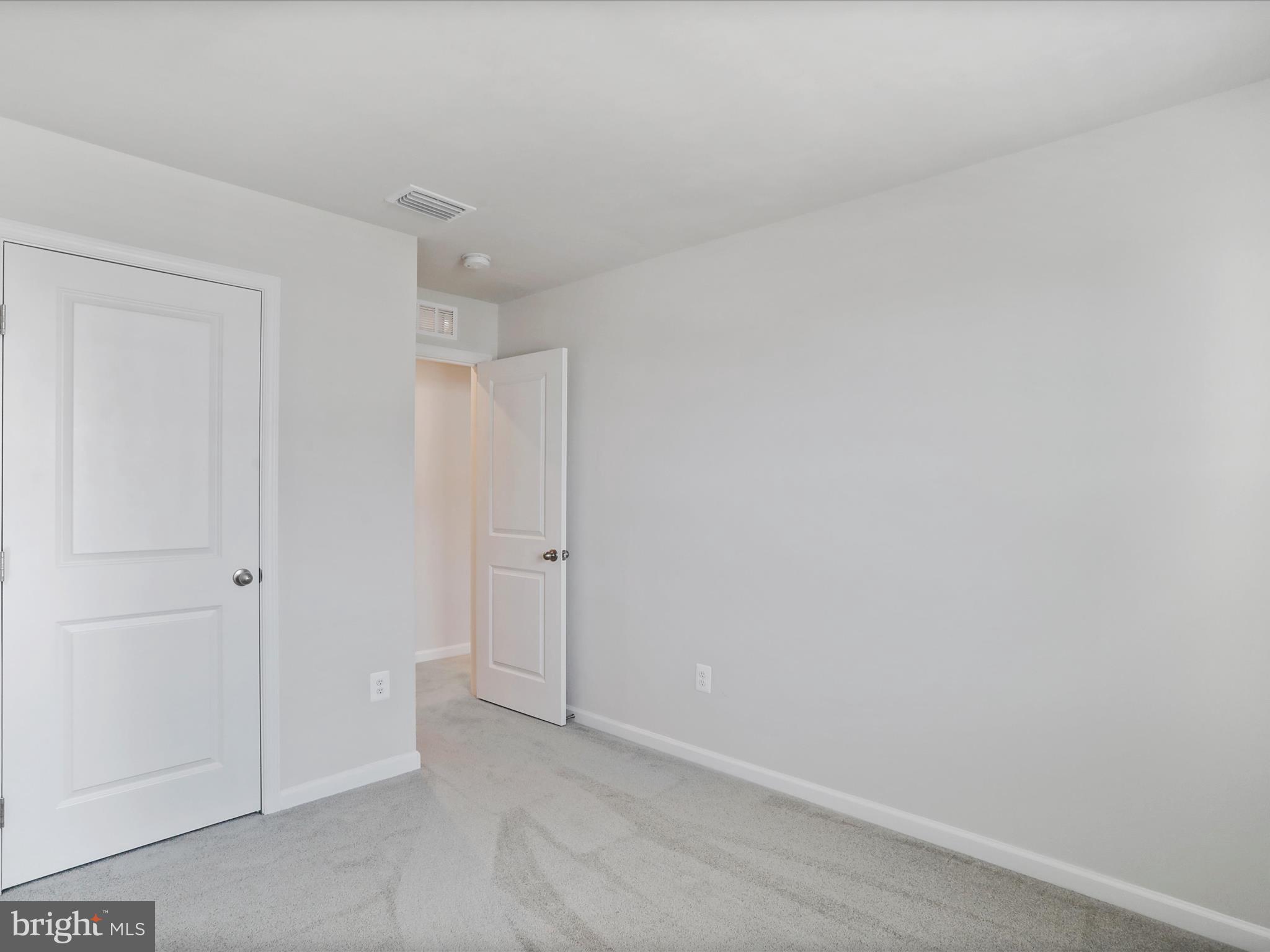 CARDINAL POINTE - Residential