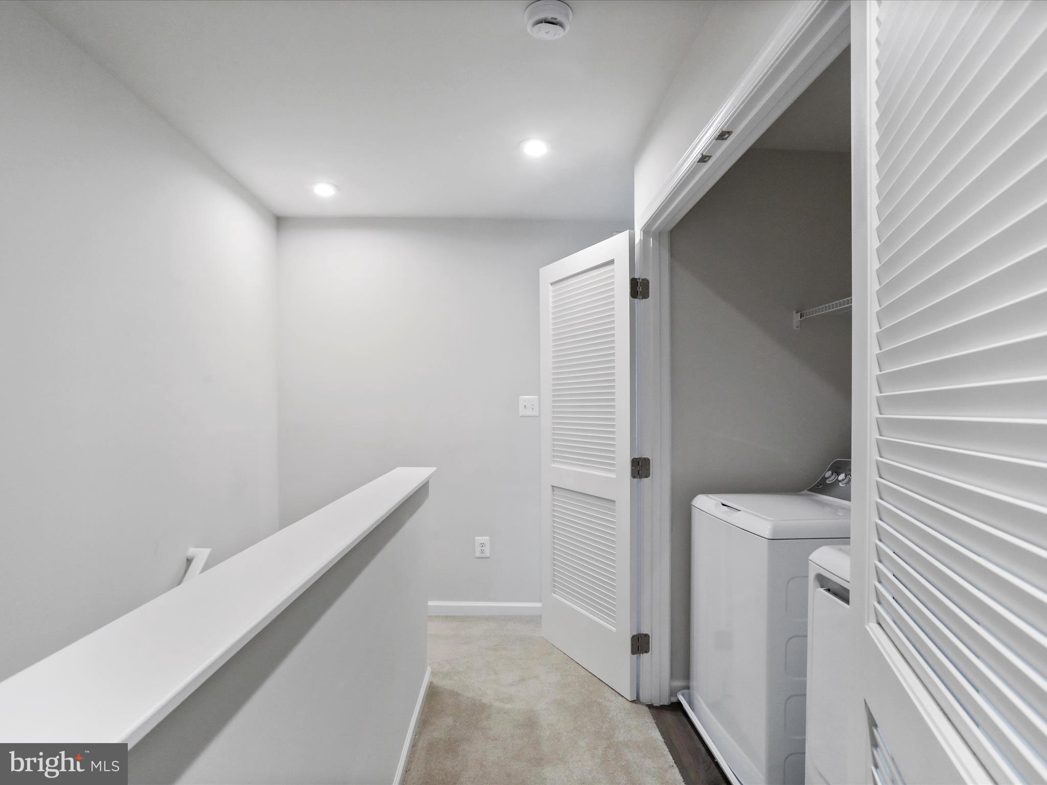 CARDINAL POINTE - Residential