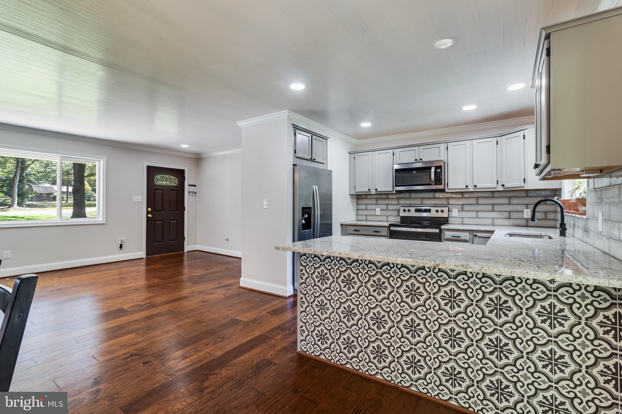 GARDEN ESTATES - Residential