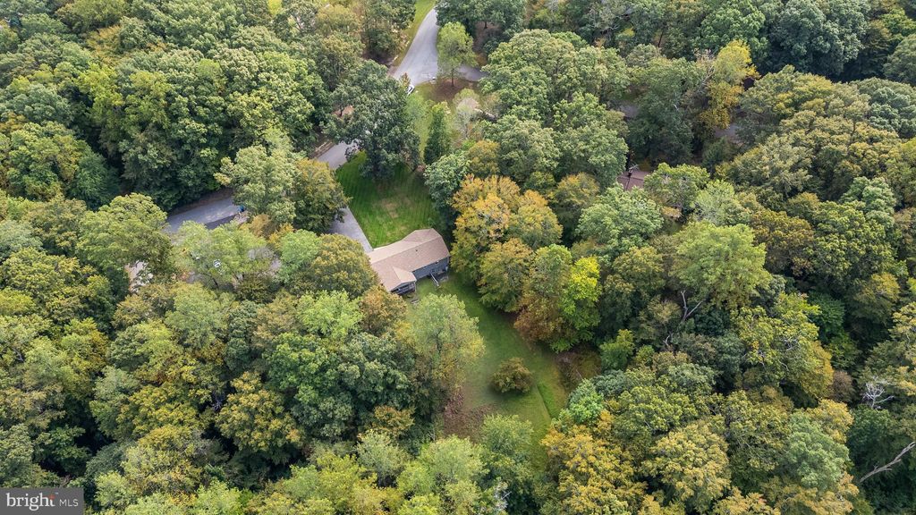 Photo of 6945 Rose Lane, LA PLATA, MD 20646 (MLS # MDCH2051142)