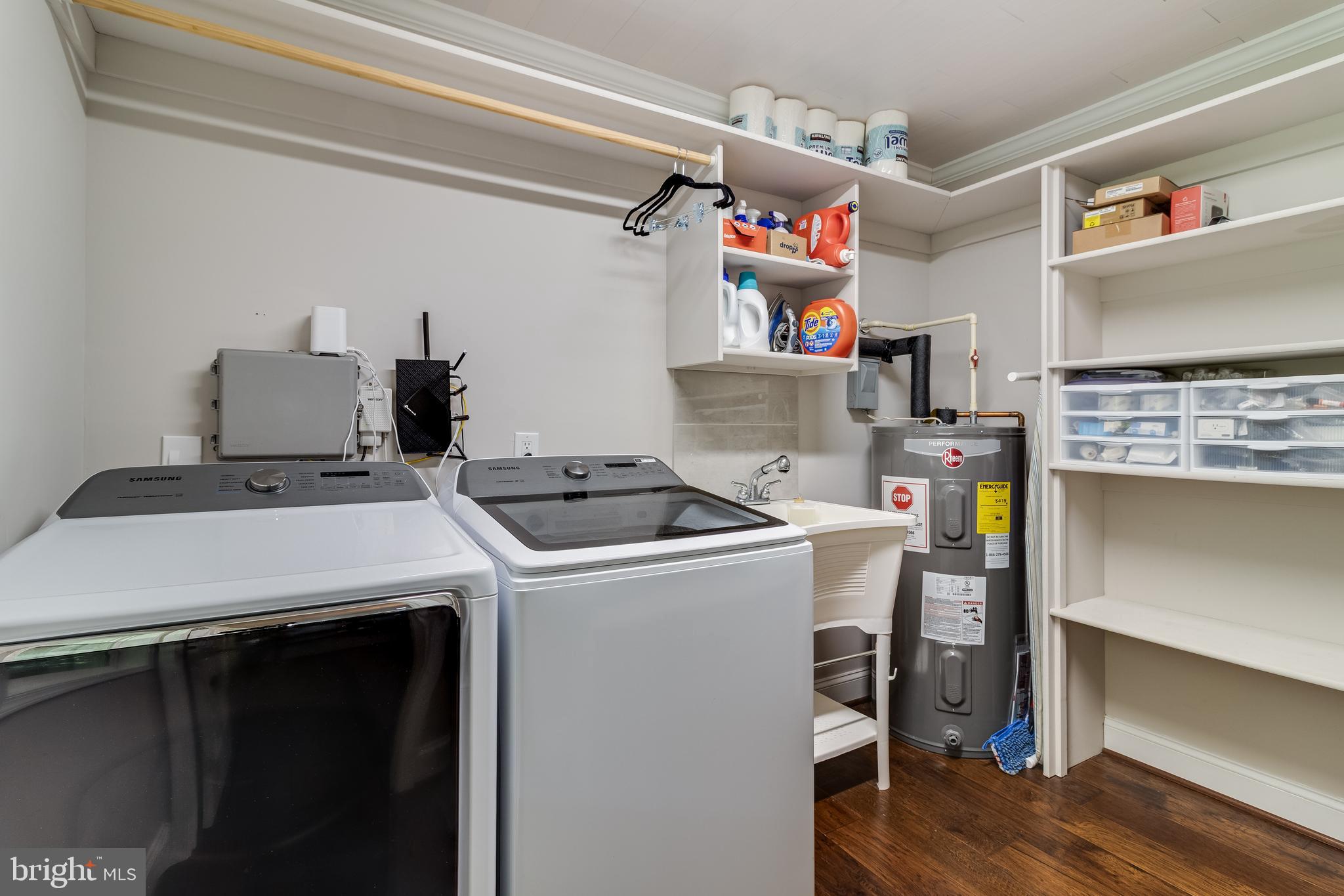 GARDEN ESTATES - Residential