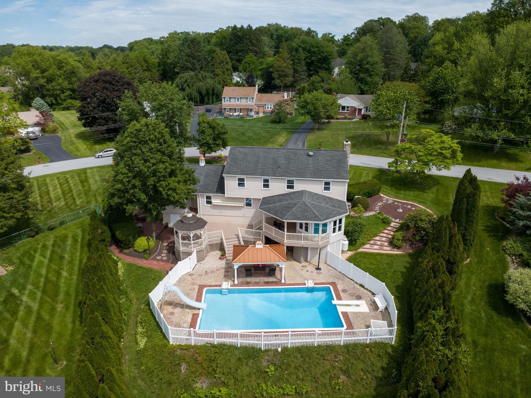 GARY TERRACE - Residential