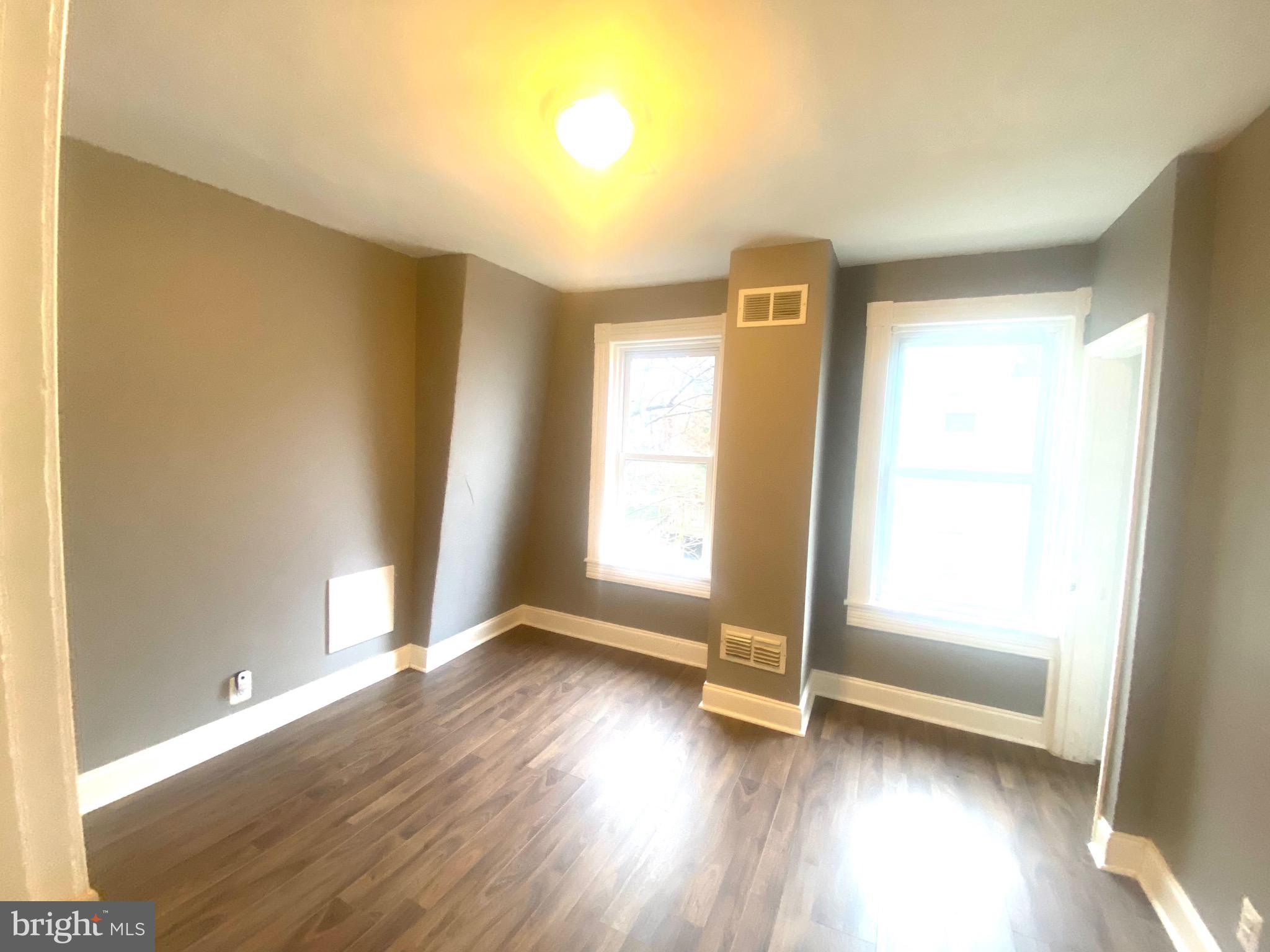 WAVERLY - Residential Income