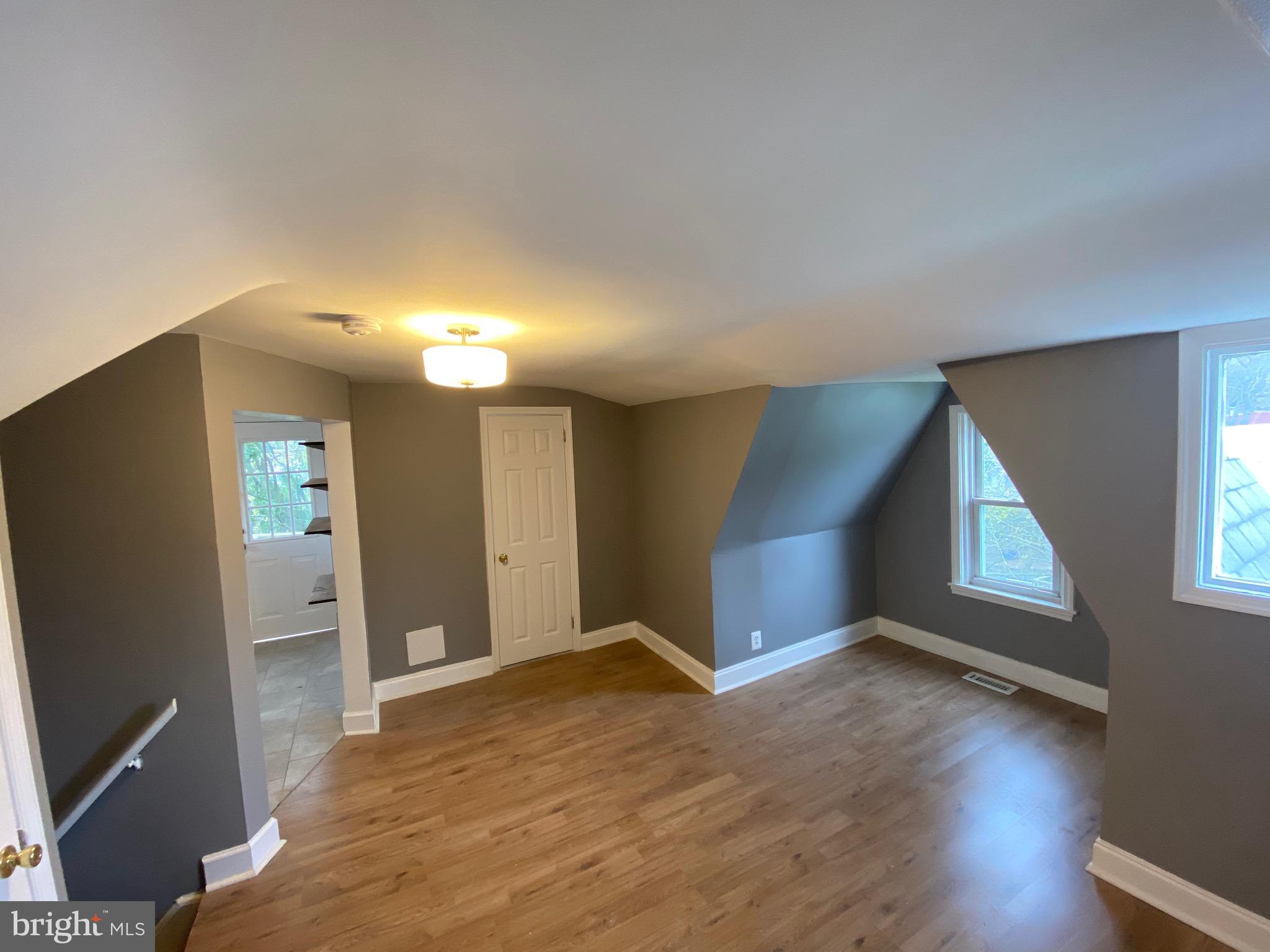 WAVERLY - Residential Income