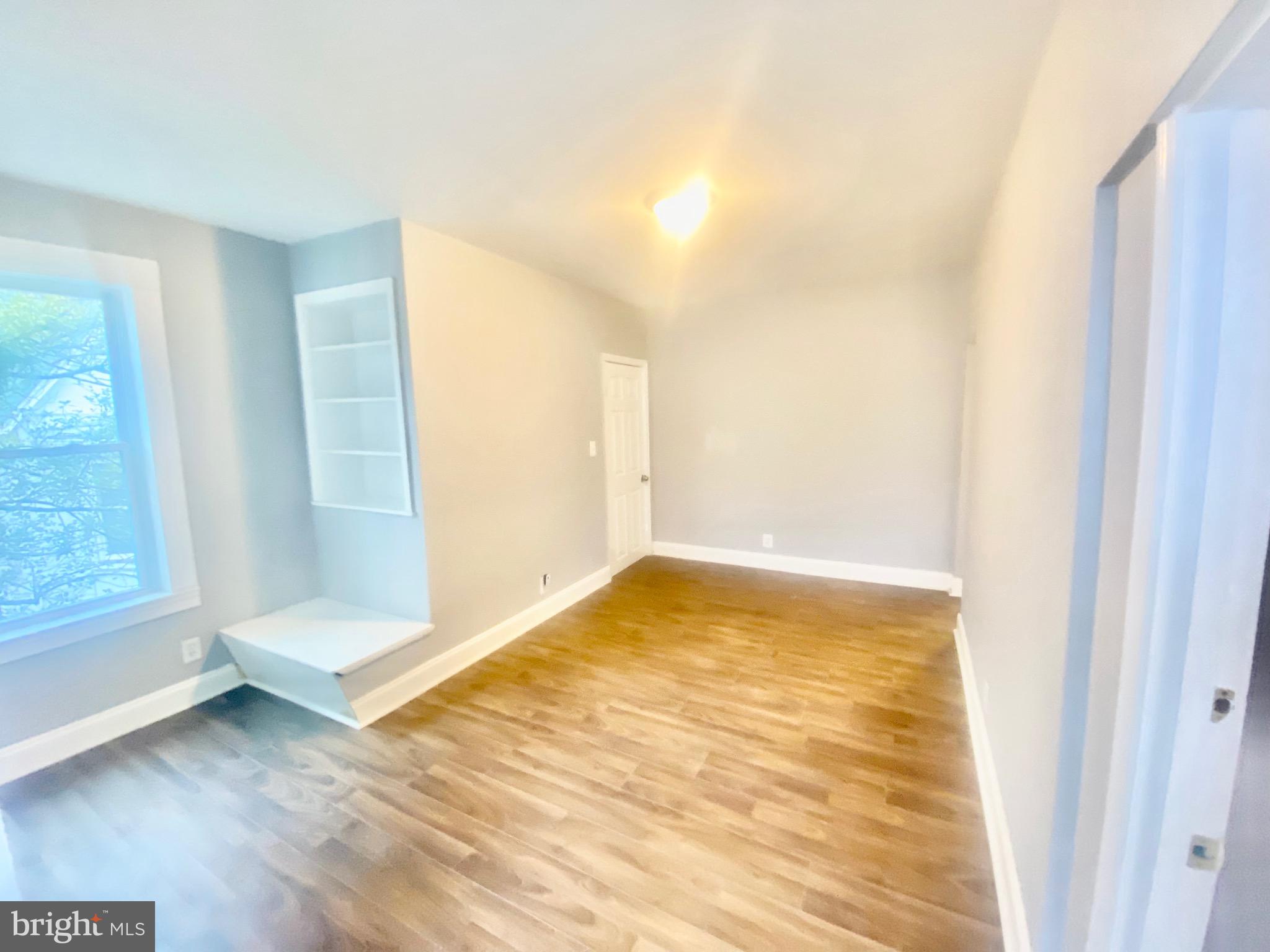 WAVERLY - Residential Income