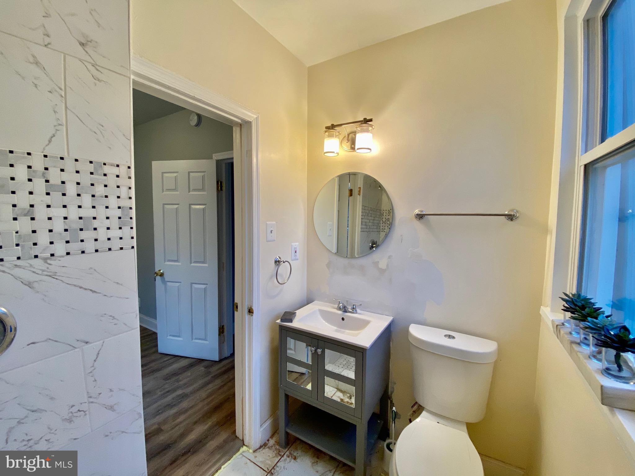 WAVERLY - Residential Income