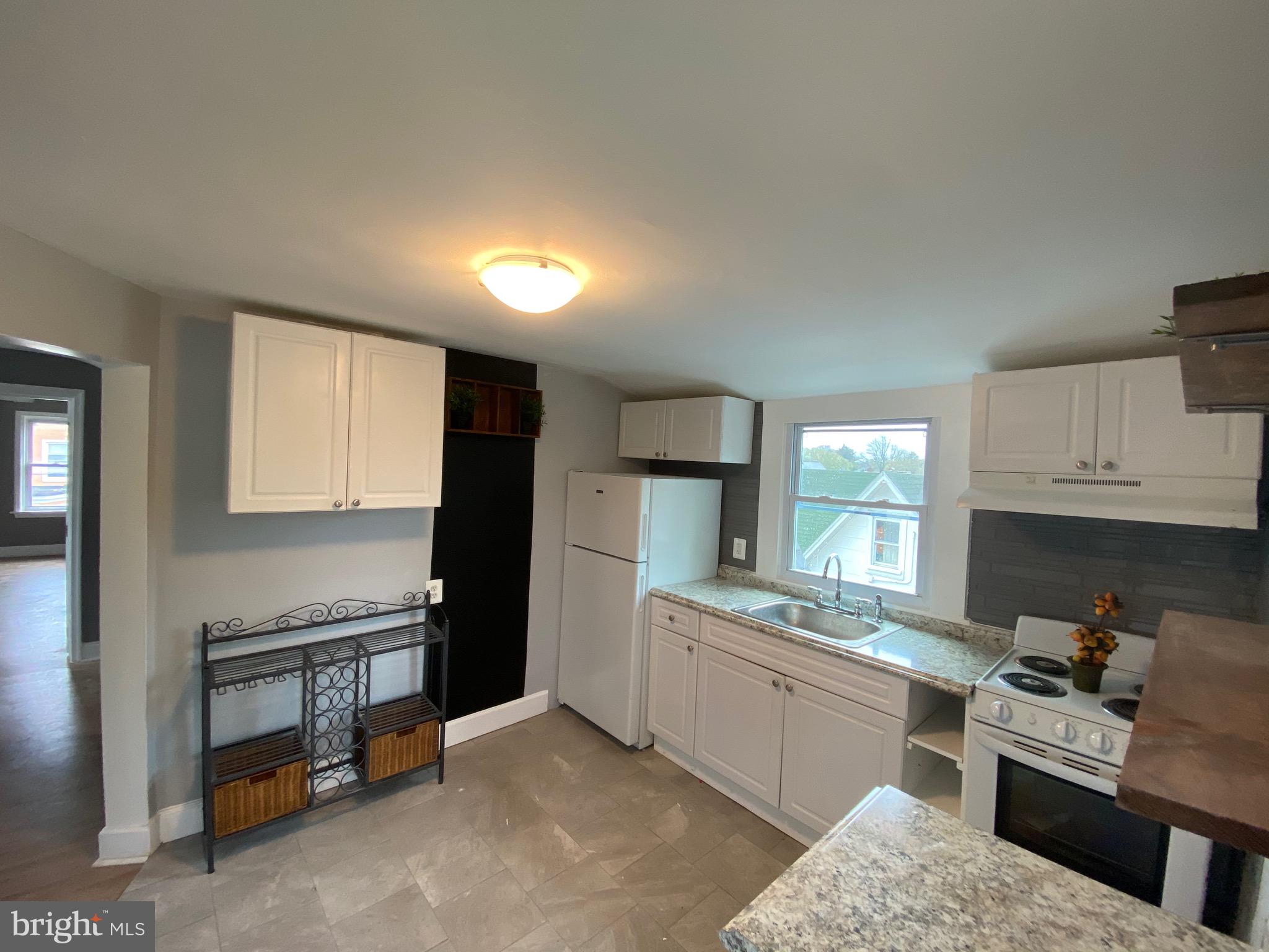 WAVERLY - Residential Income