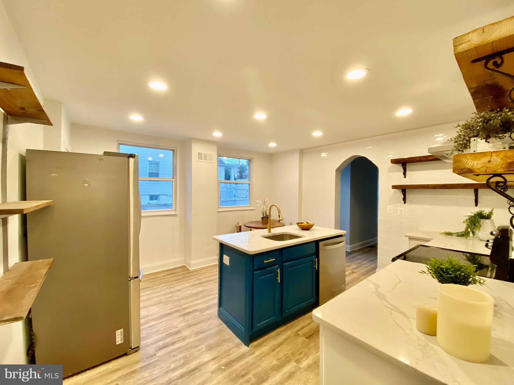 WAVERLY - Residential Income