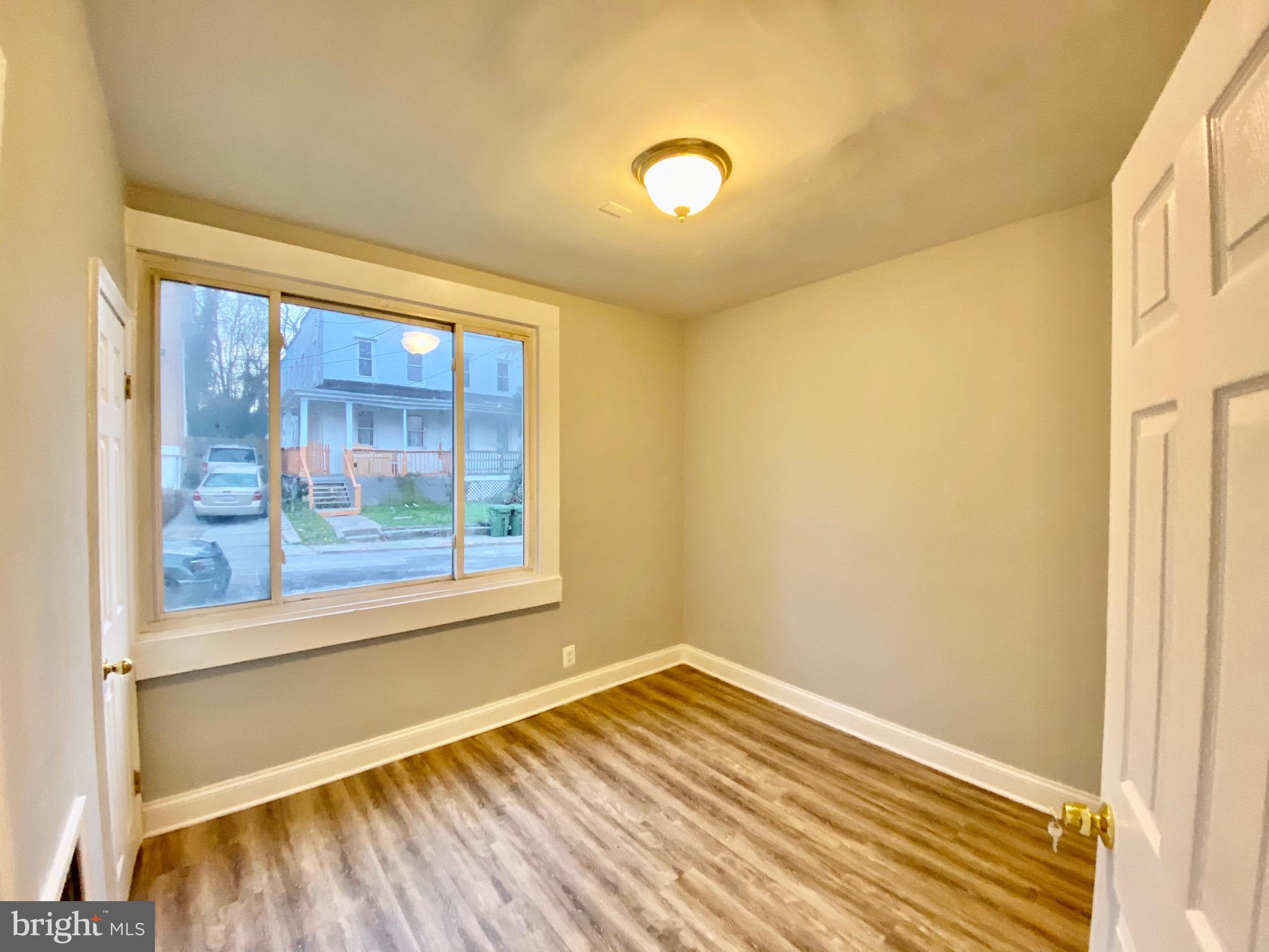 WAVERLY - Residential Income