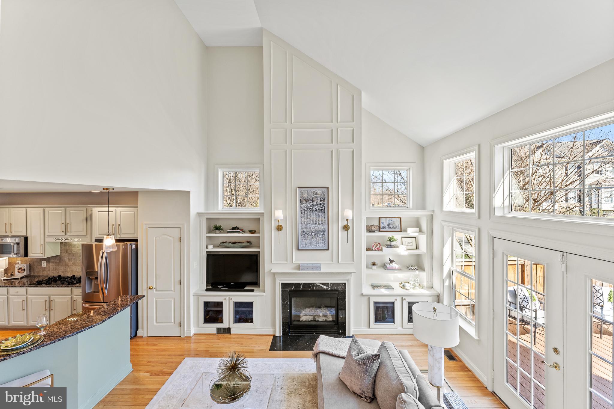 LANSDOWNE ON THE POTOMAC - Residential