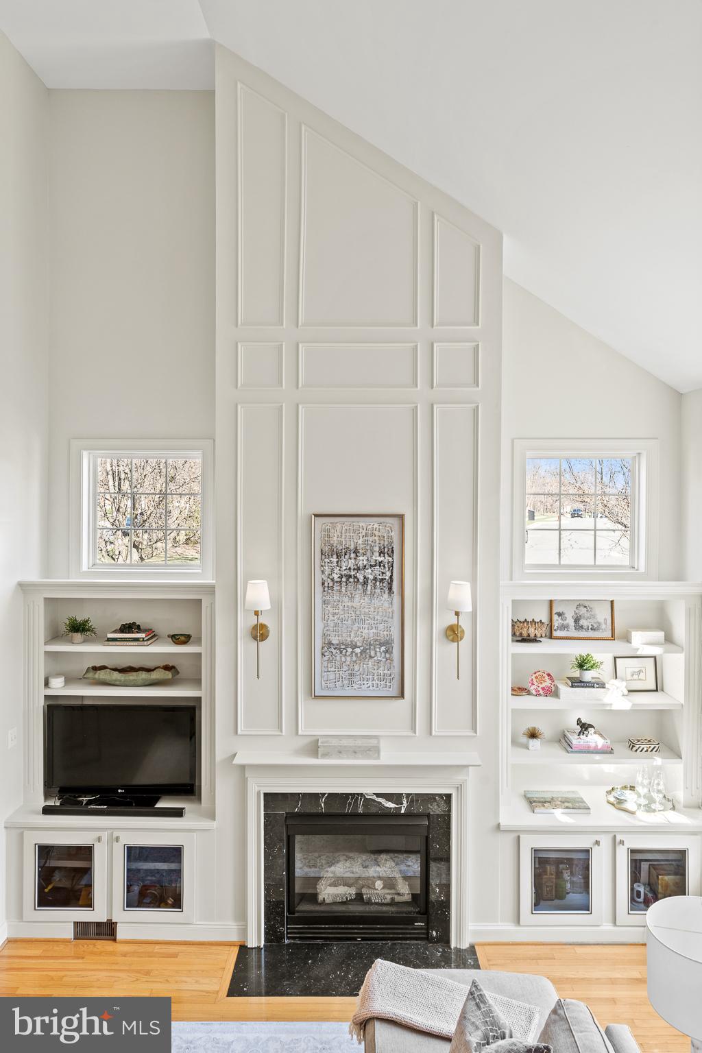 LANSDOWNE ON THE POTOMAC - Residential