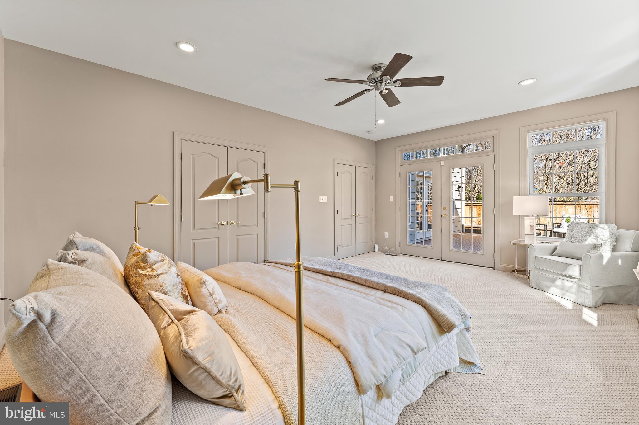 LANSDOWNE ON THE POTOMAC - Residential