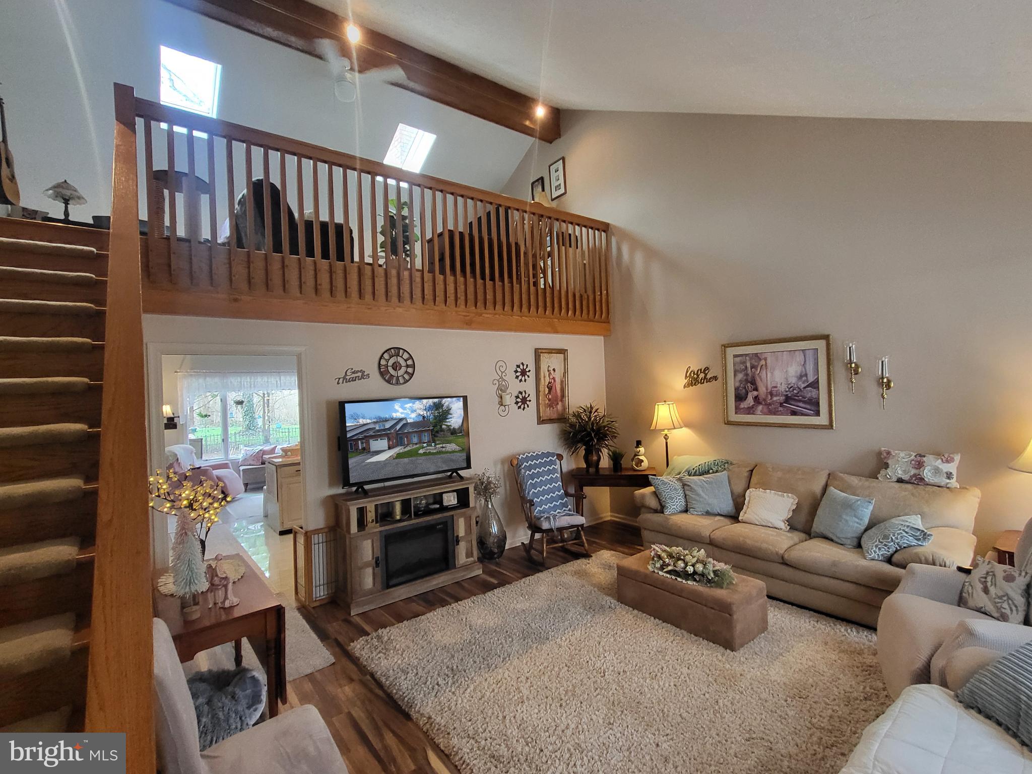 267 STONEGATE CIRCLE S