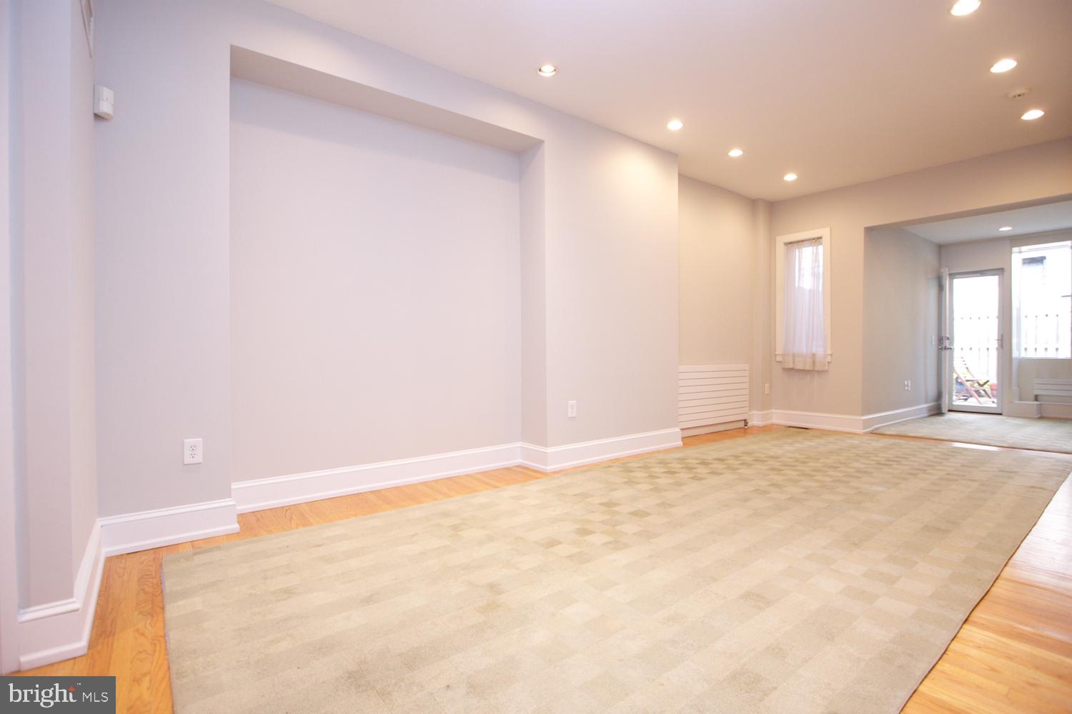 RITTENHOUSE SQUARE - Residential Lease