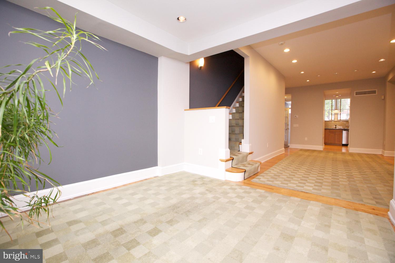 RITTENHOUSE SQUARE - Residential Lease