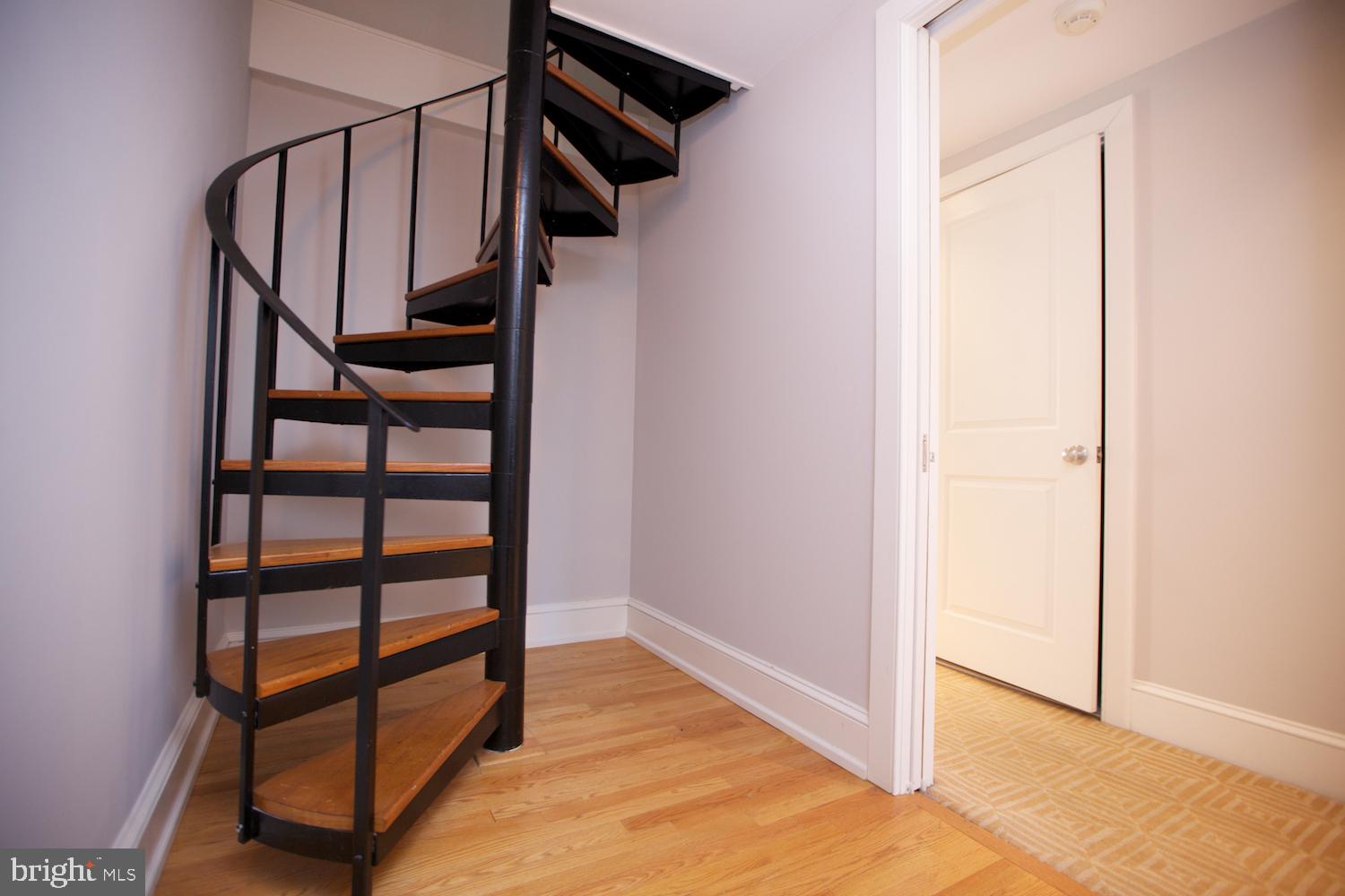 RITTENHOUSE SQUARE - Residential Lease