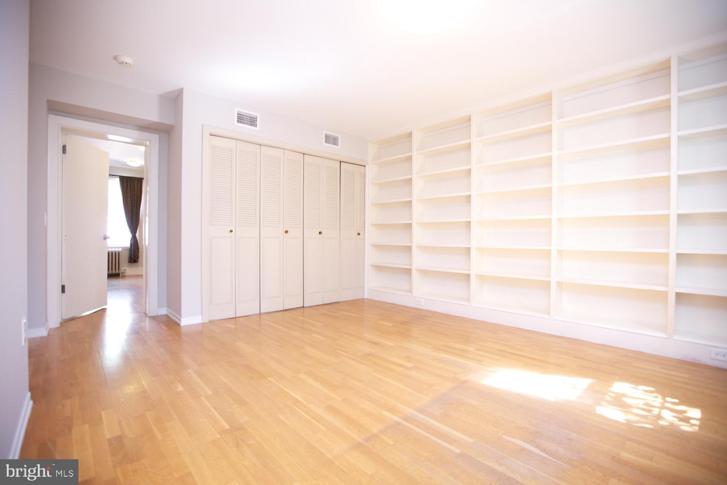 RITTENHOUSE SQUARE - Residential Lease