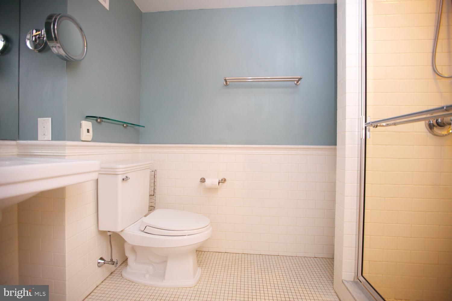 RITTENHOUSE SQUARE - Residential Lease