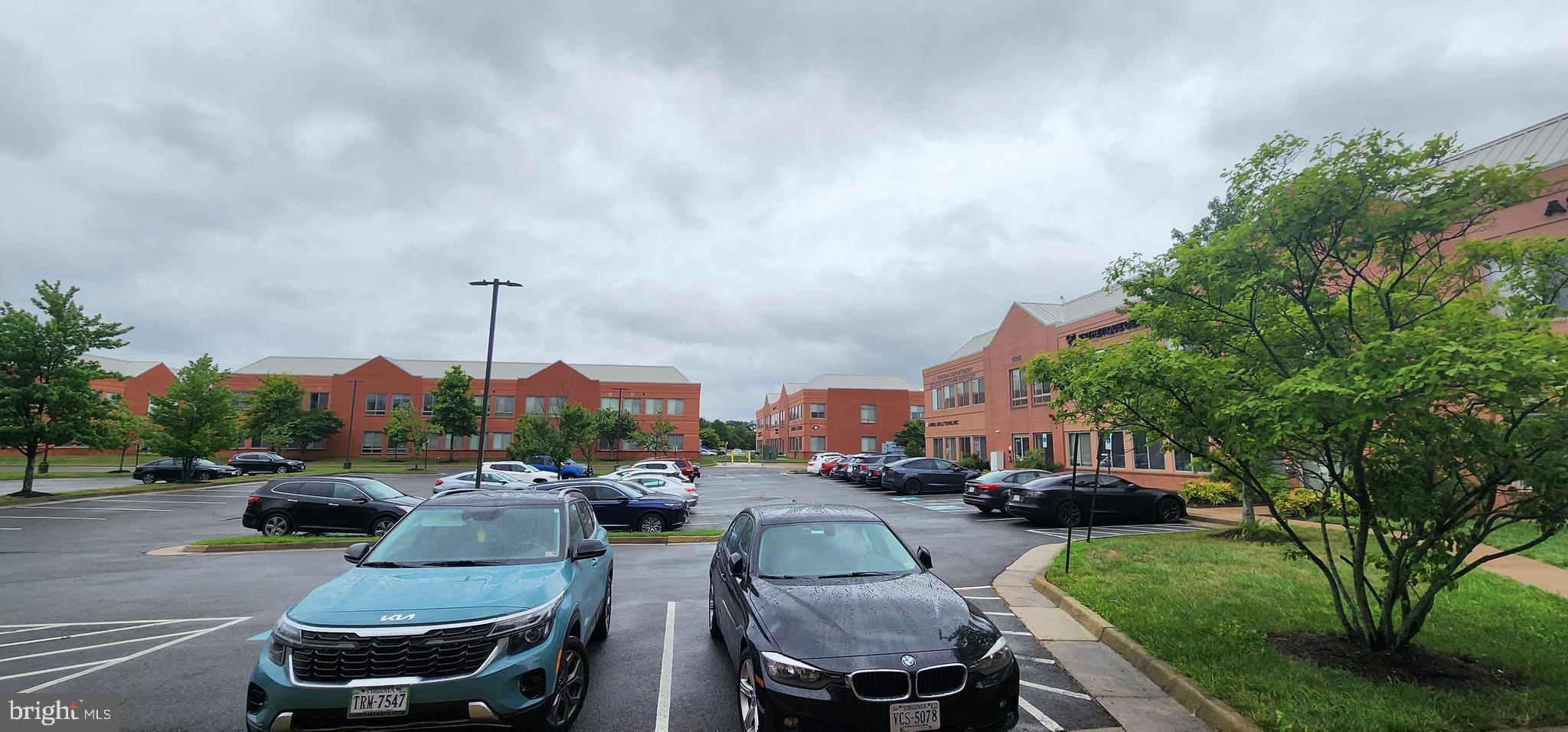 44335 PREMIER PLAZA 230