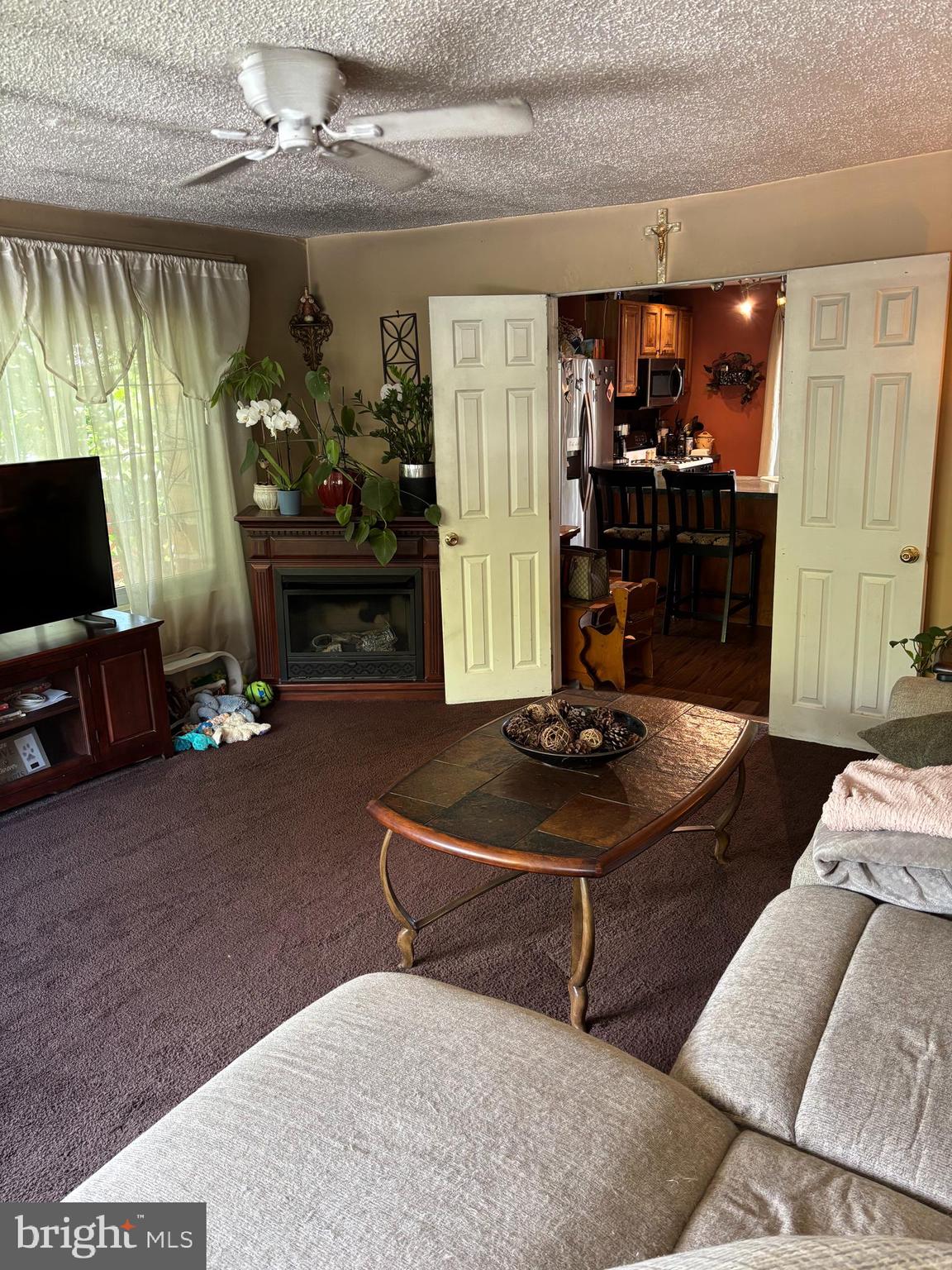 TWIN OAKS - Residential