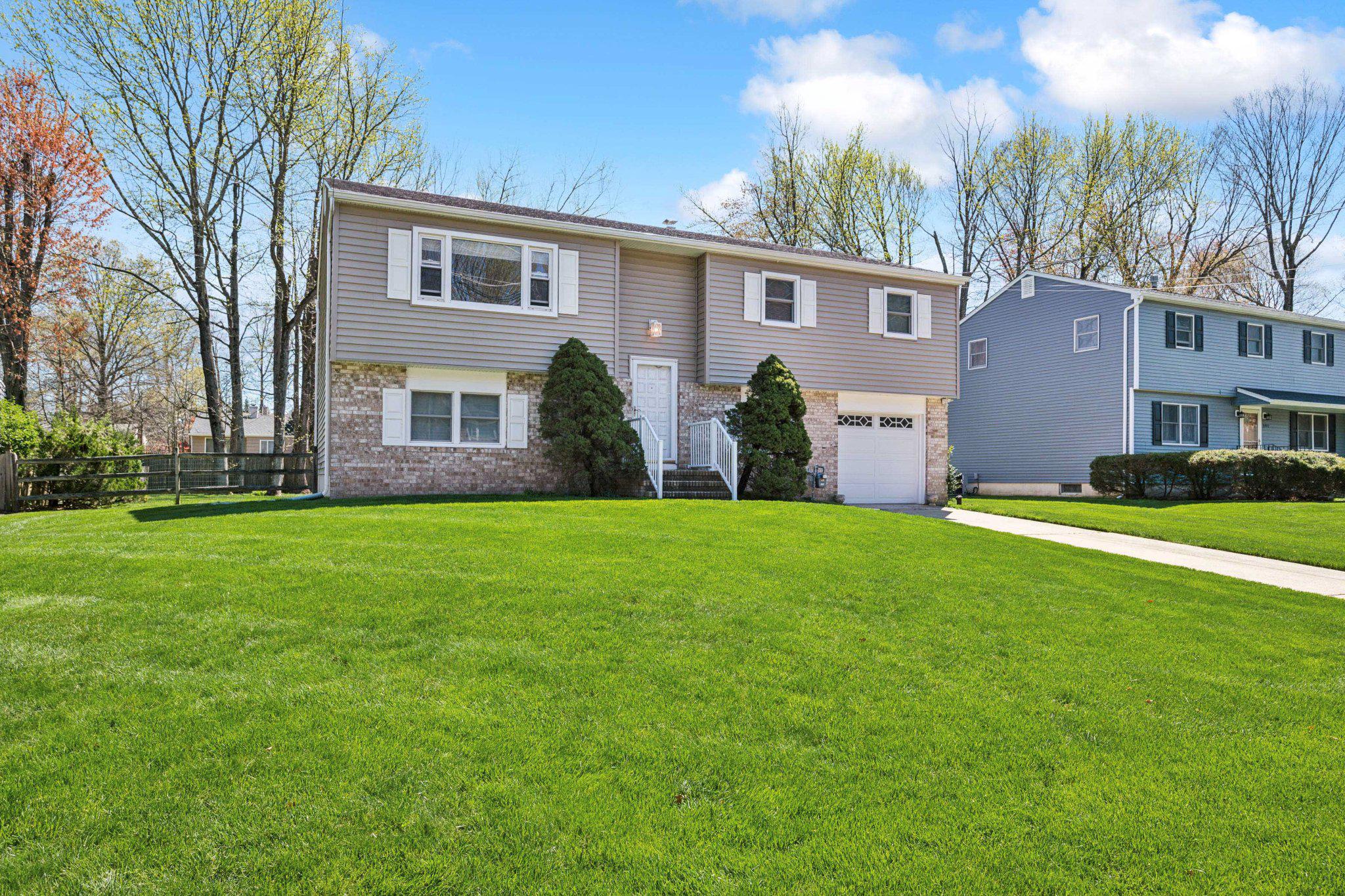 399 GREEN LANE