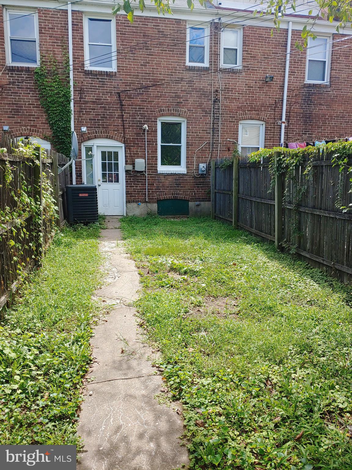 TURNERS - Residential Lease