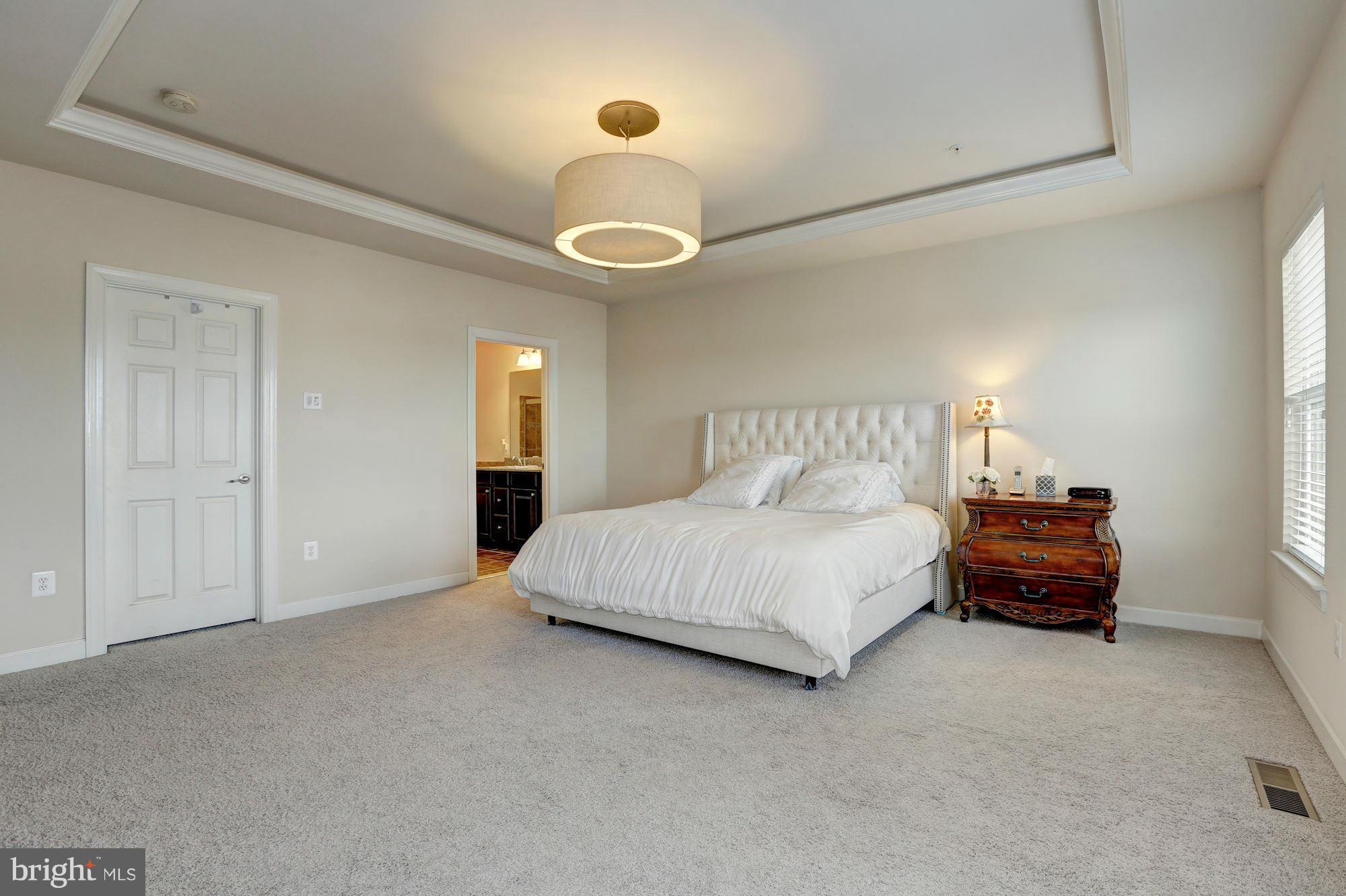 PARKLANDS AT WATKINS MILL - Residential