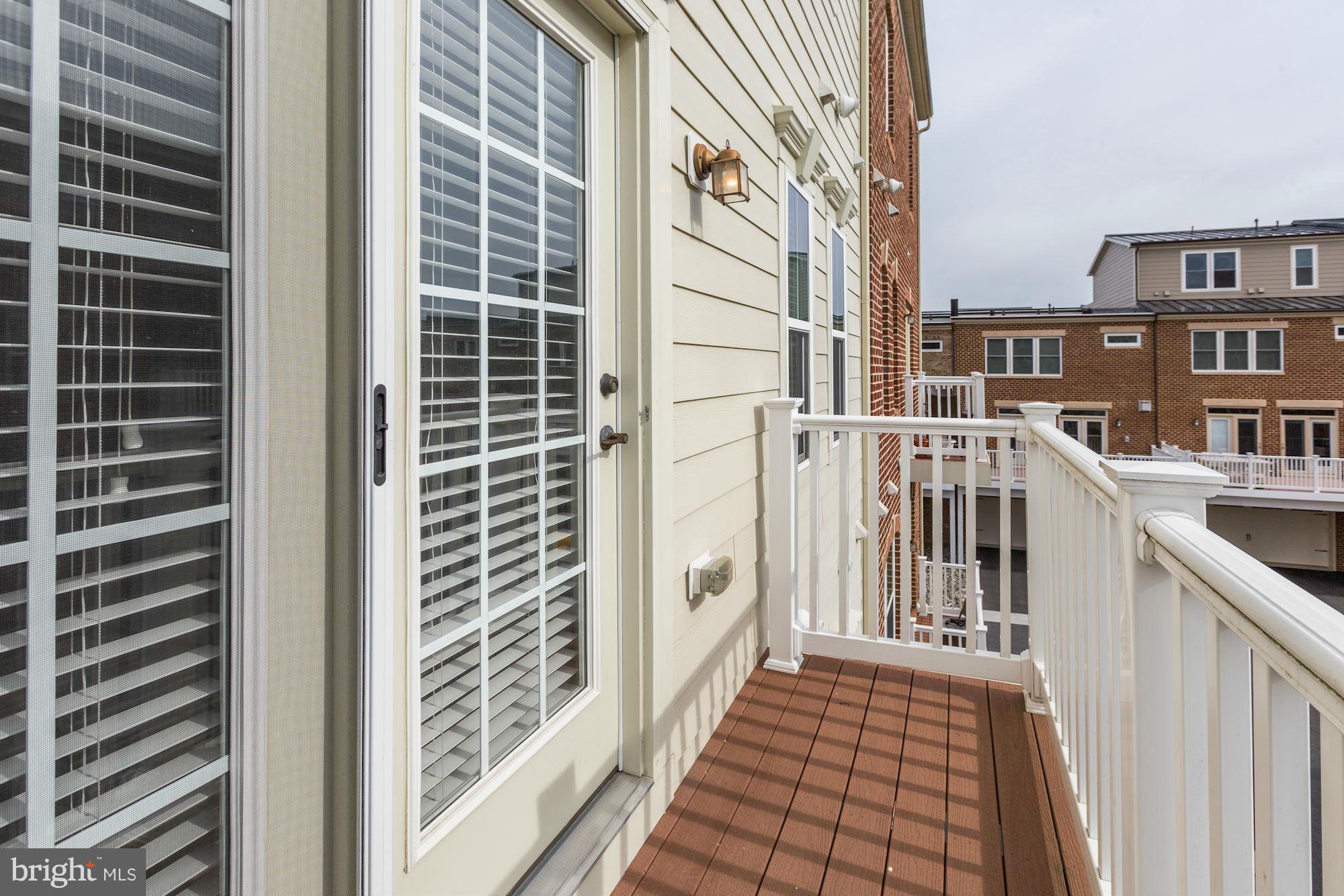 PARKLANDS AT WATKINS MILL - Residential