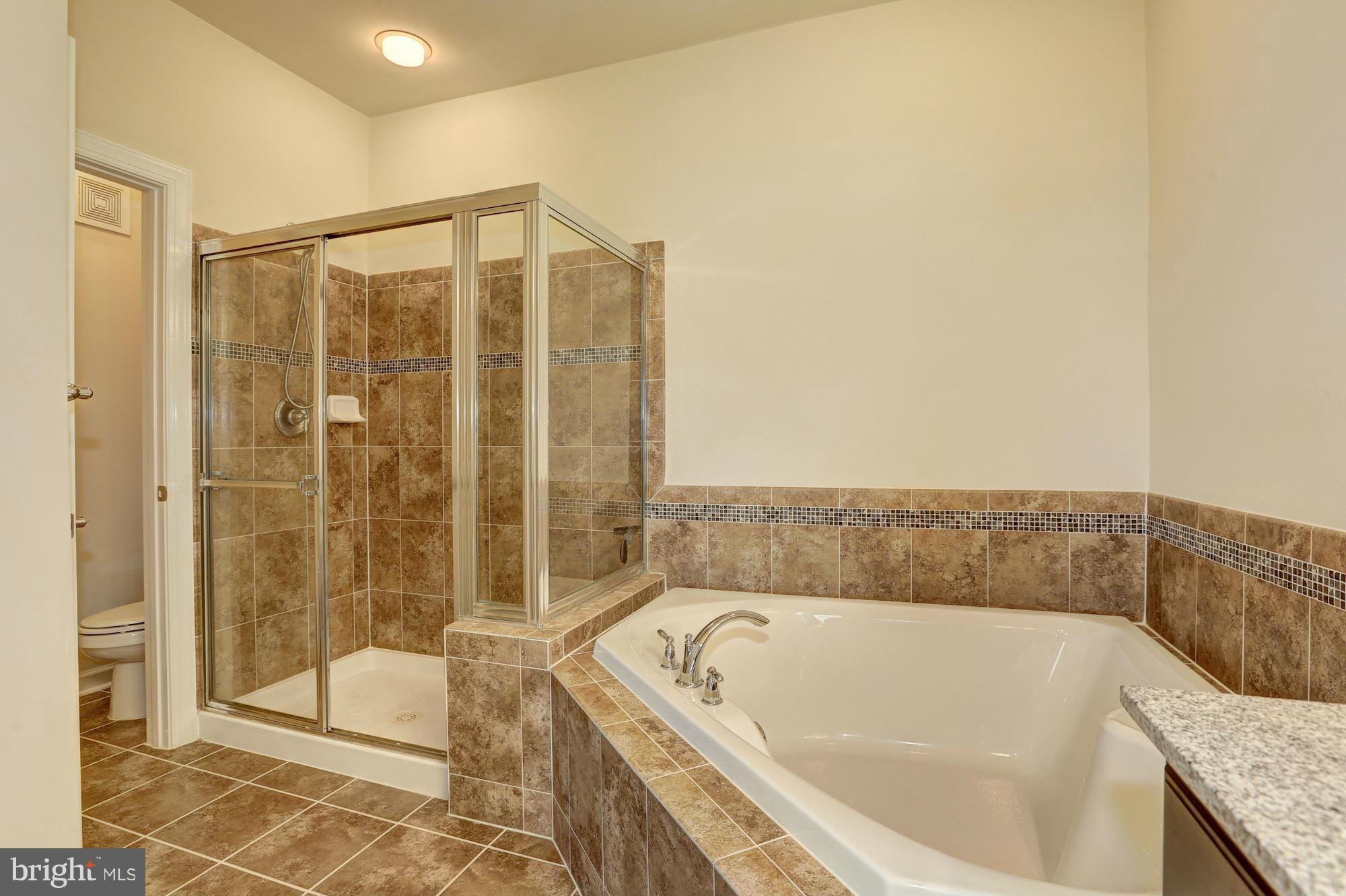 PARKLANDS AT WATKINS MILL - Residential