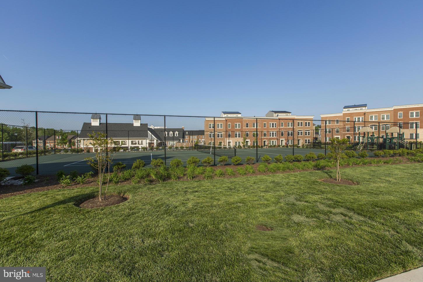 PARKLANDS AT WATKINS MILL - Residential