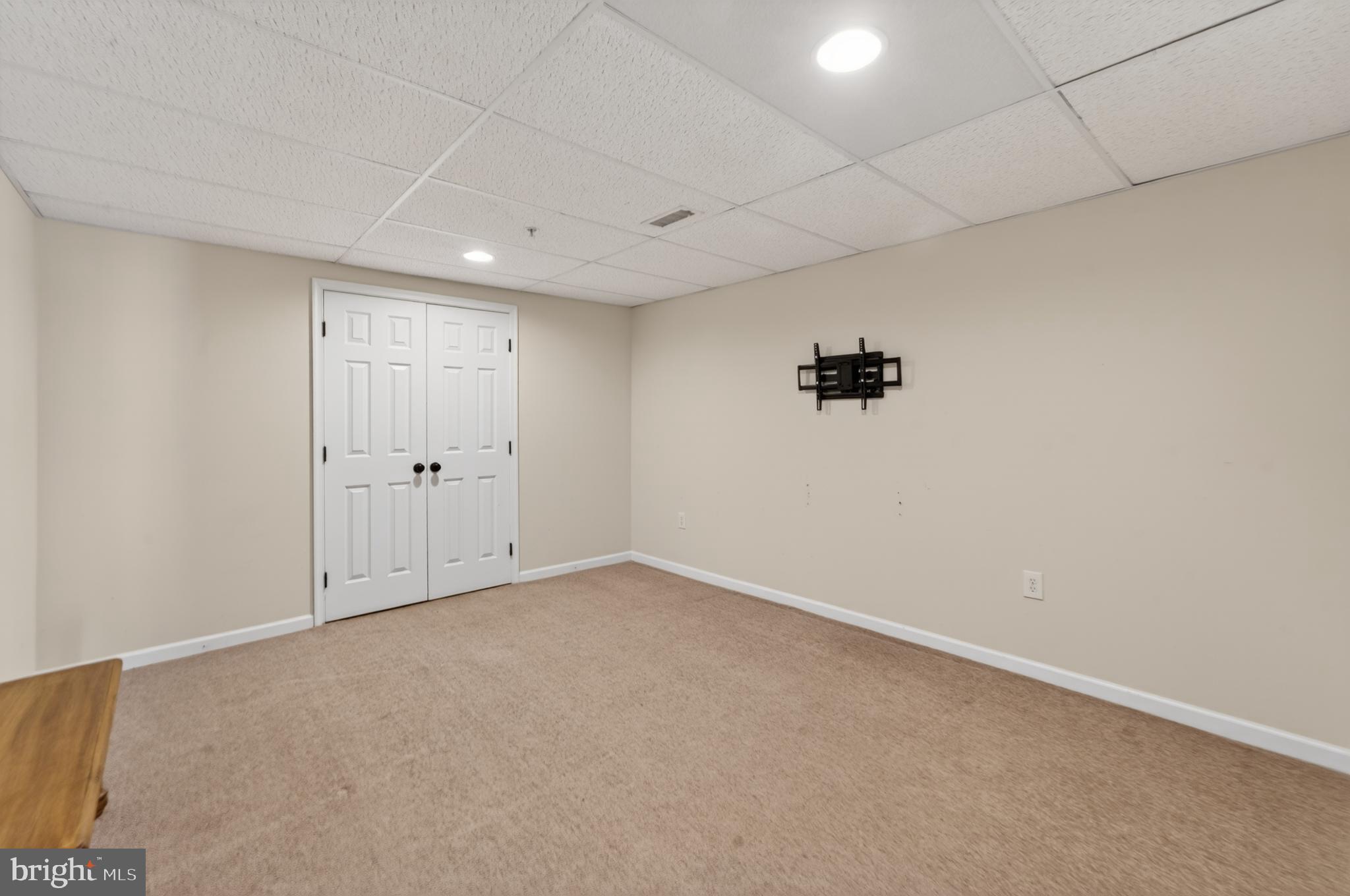 CHESAPEAKE CLUB - Residential