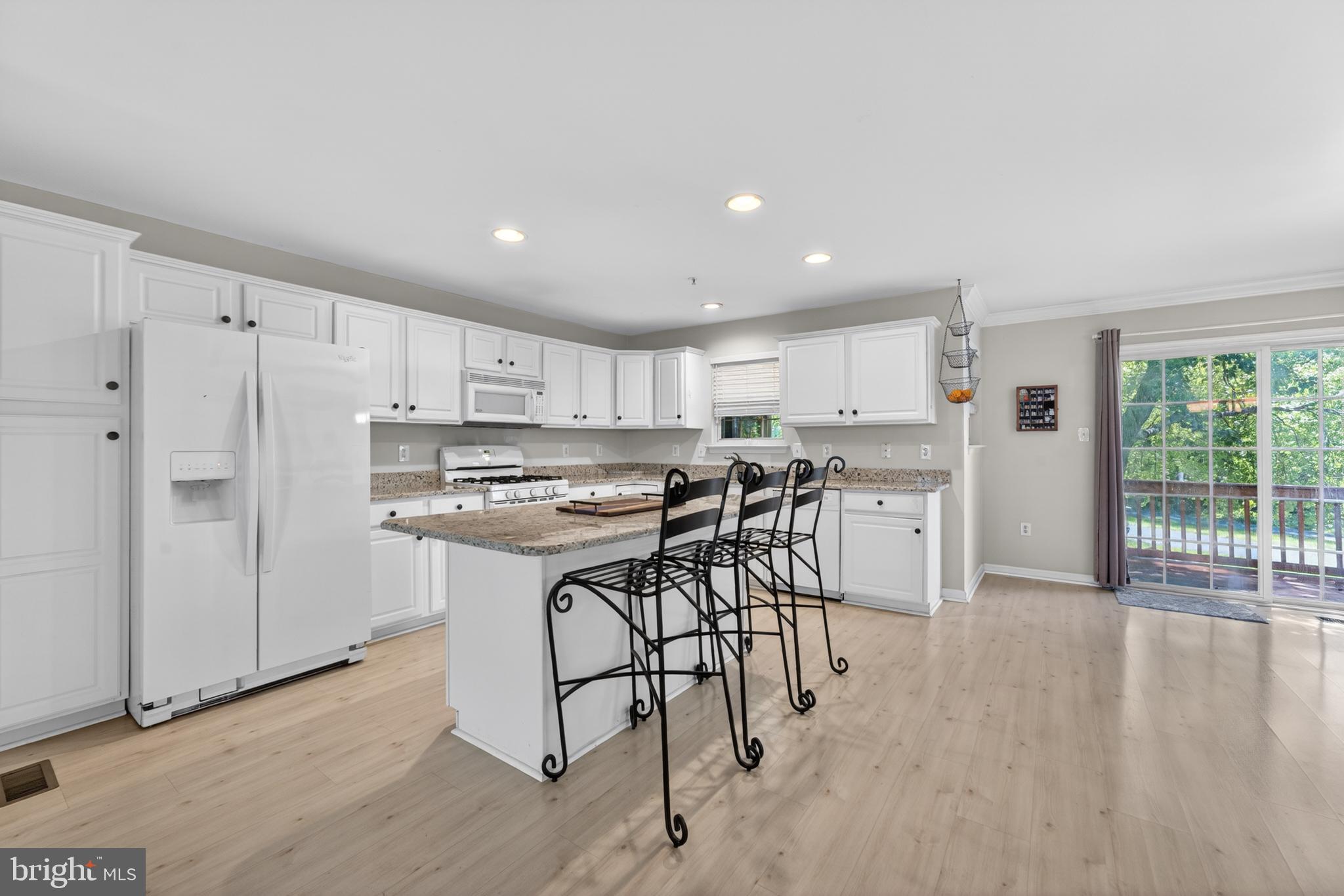 CHESAPEAKE CLUB - Residential