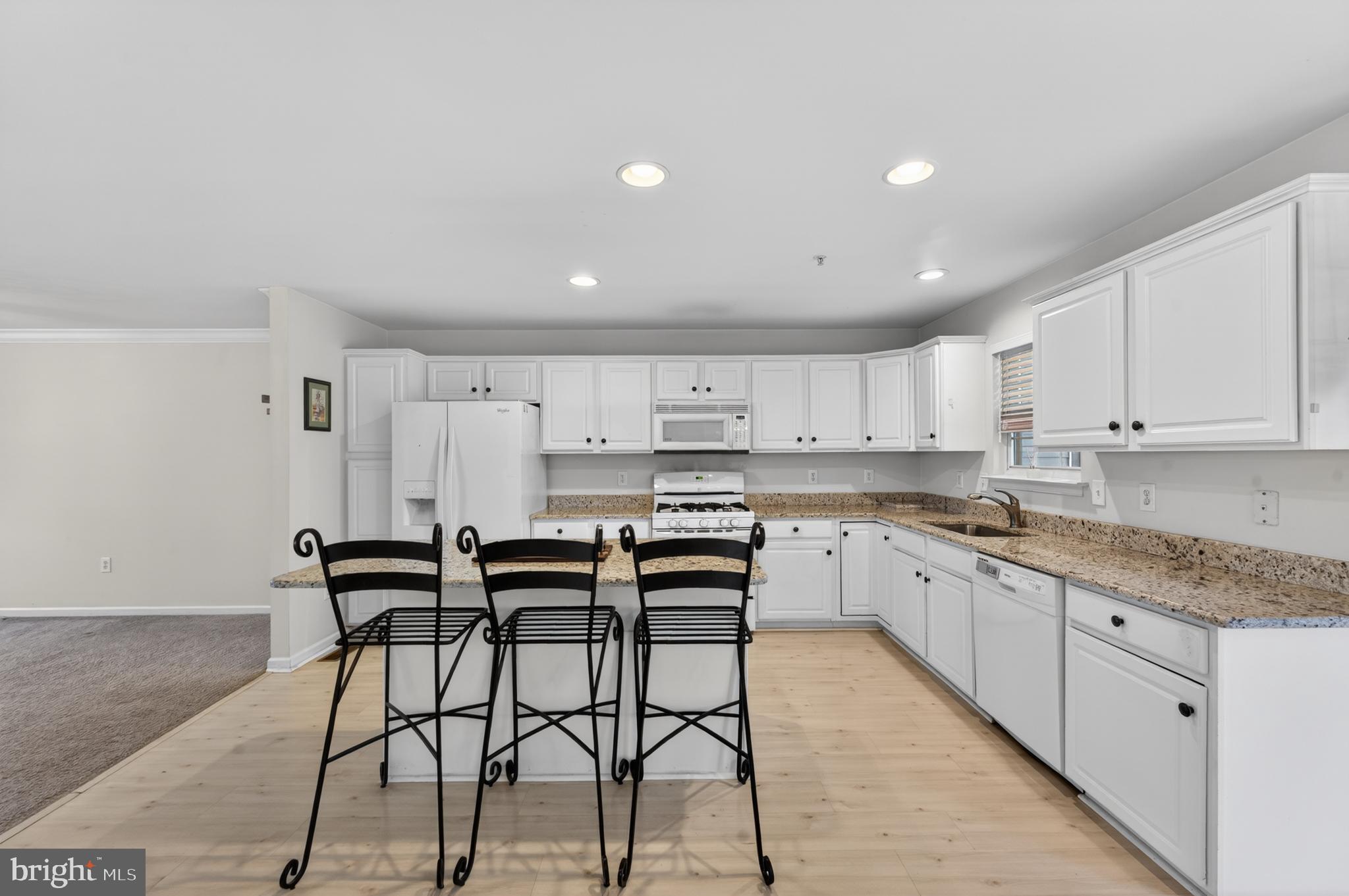 CHESAPEAKE CLUB - Residential
