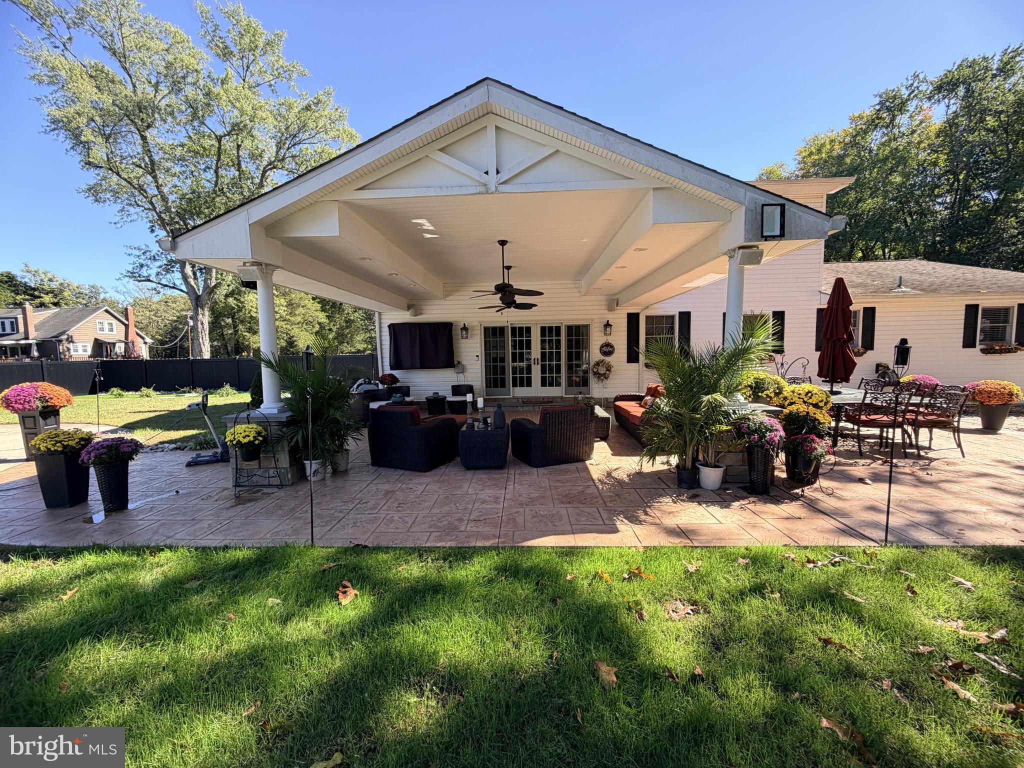 586 CENTERTON ROAD