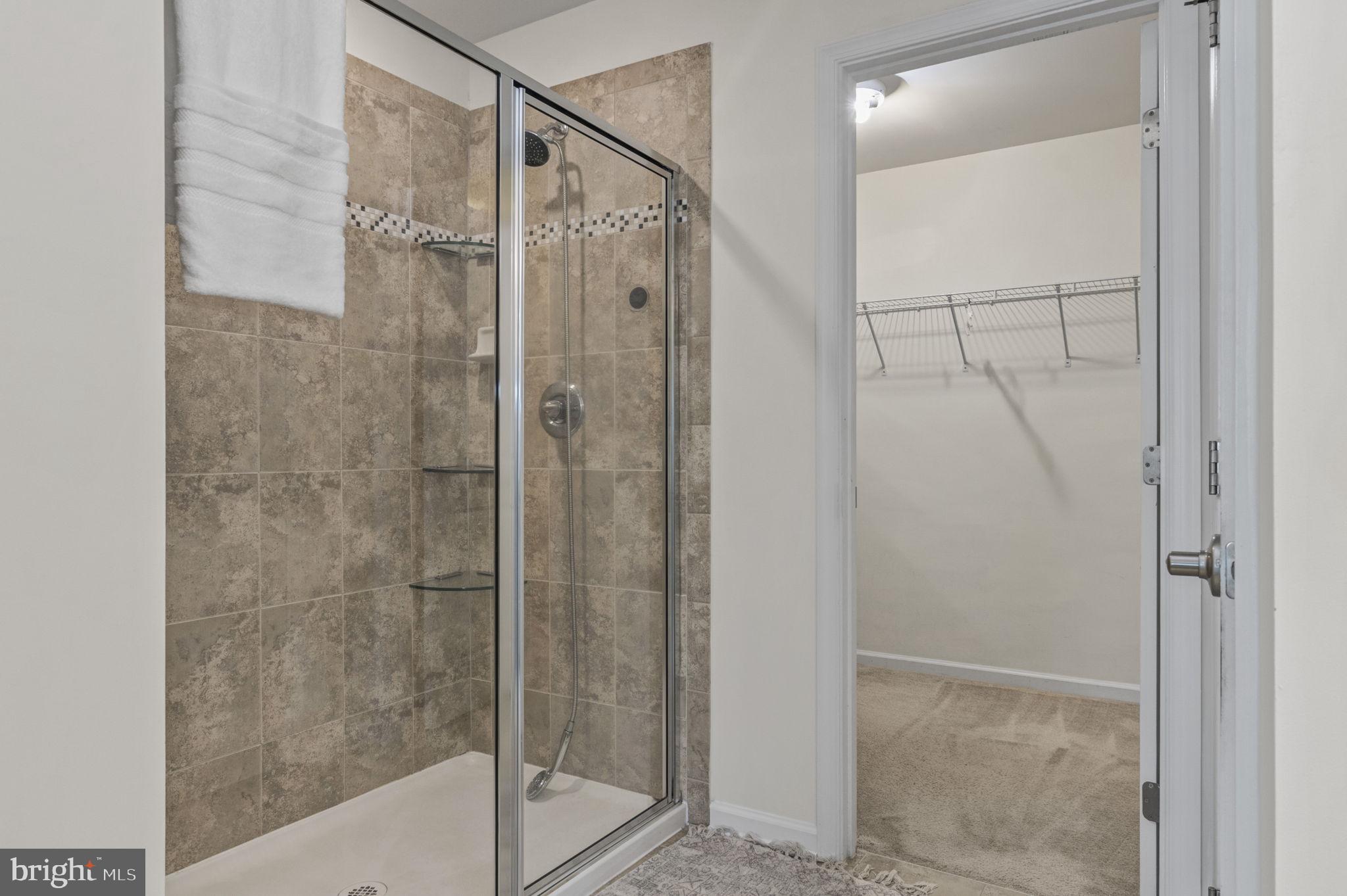 LEES PARKE - Residential