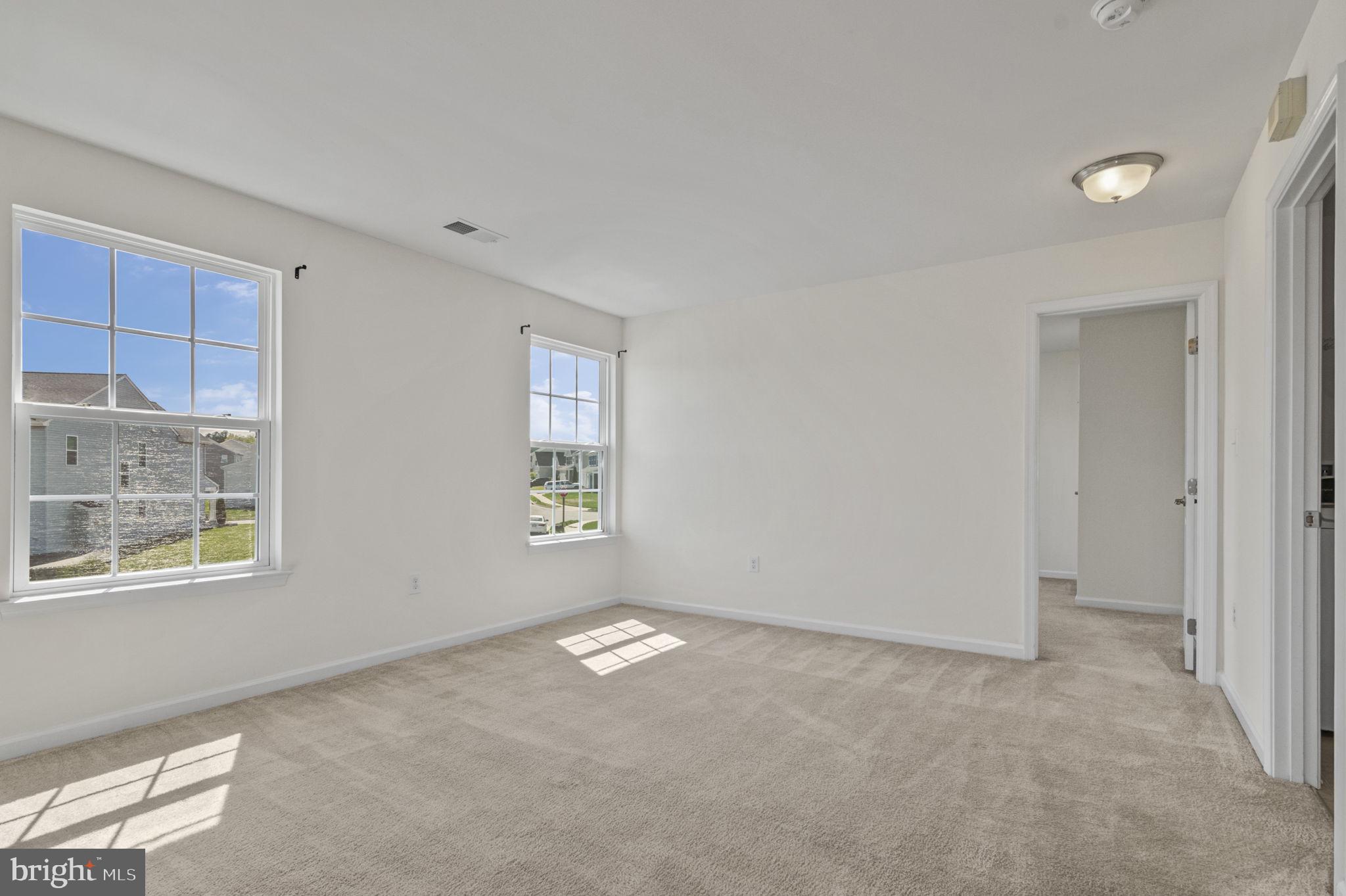 LEES PARKE - Residential