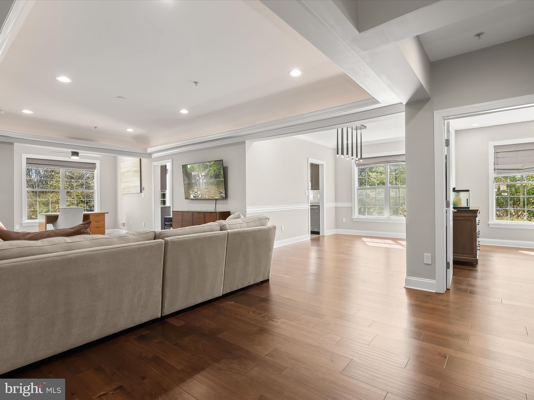 RIVERHILL - Residential