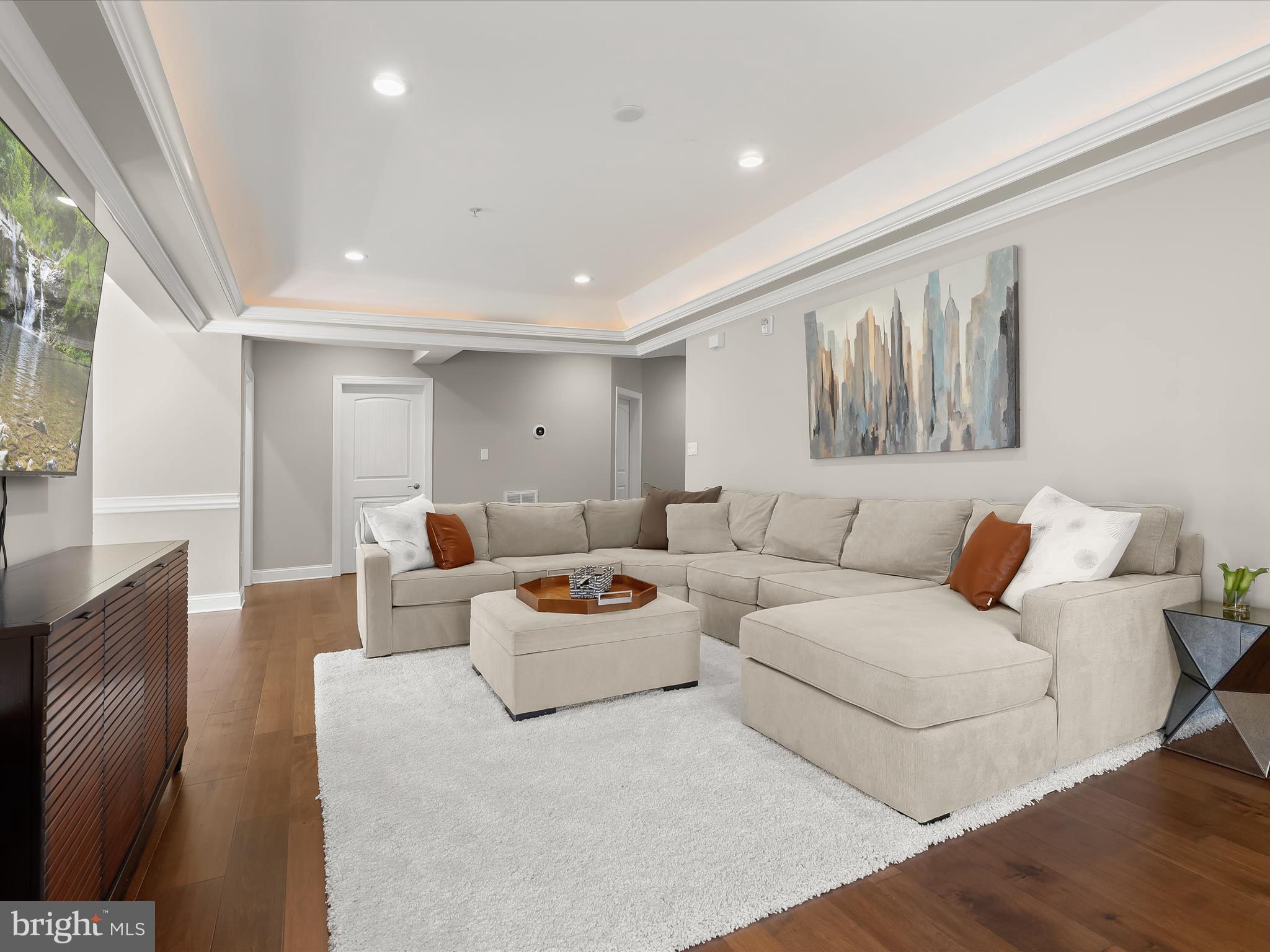 RIVERHILL - Residential