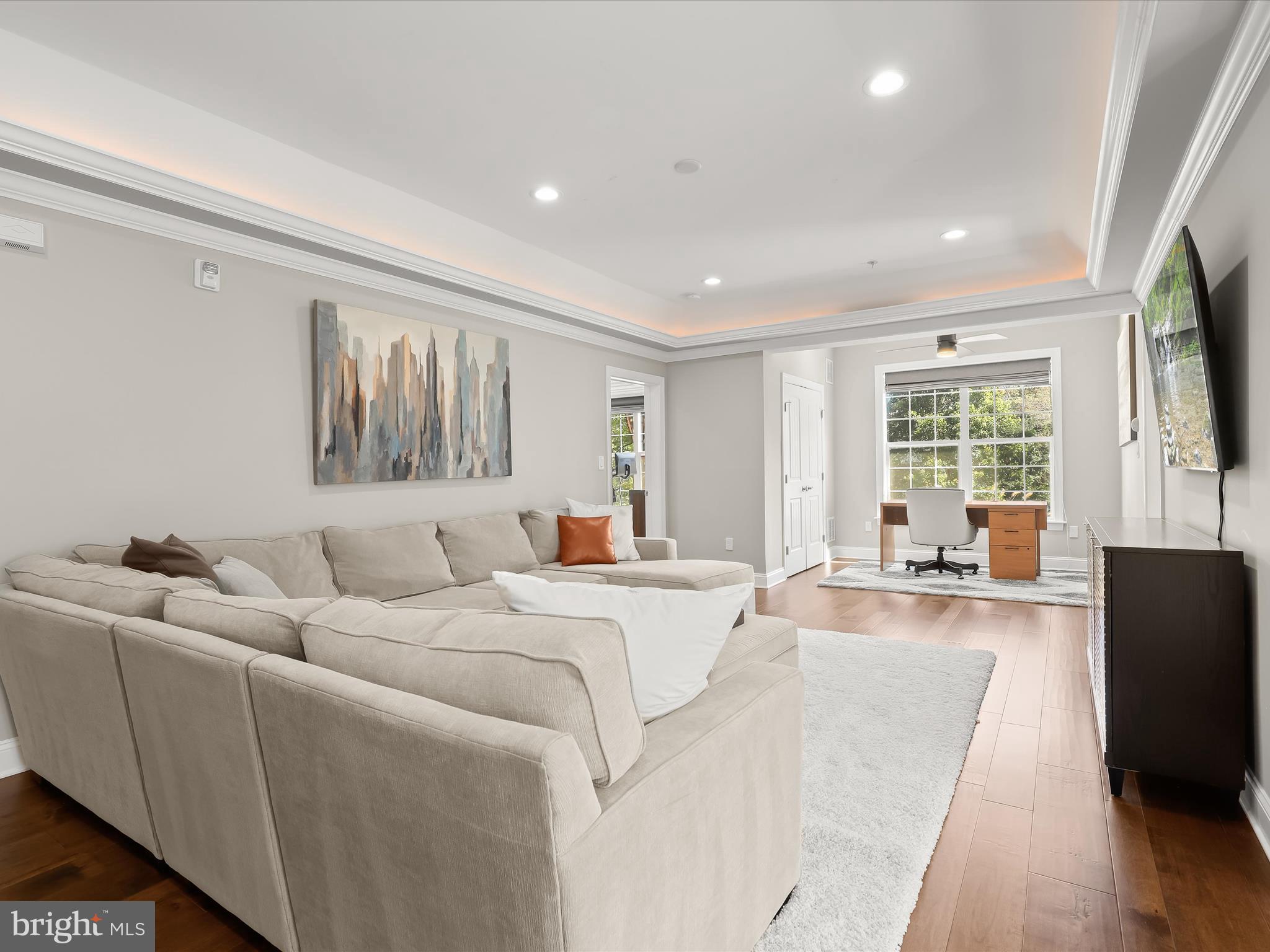 RIVERHILL - Residential