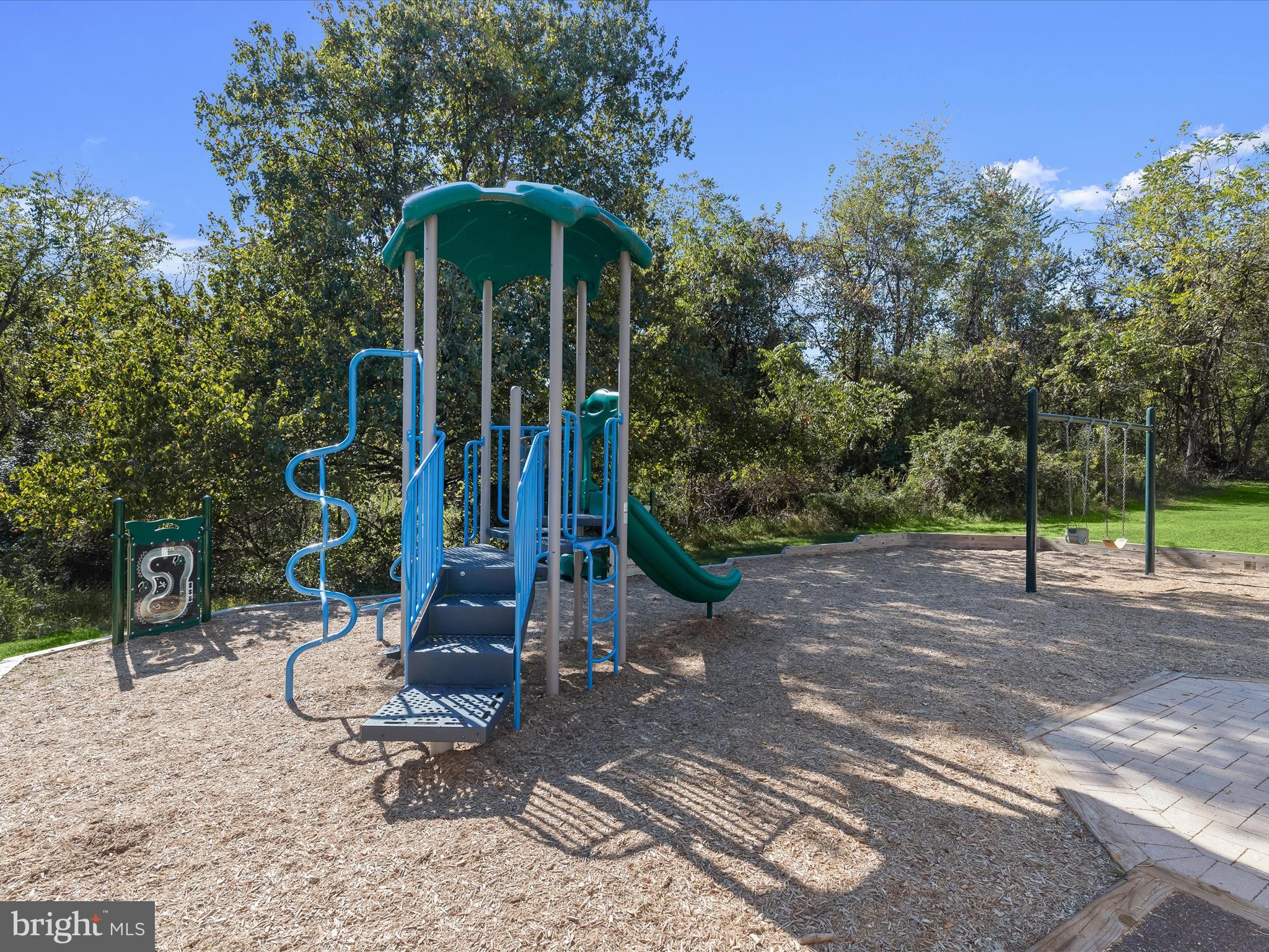 RIVERHILL - Residential