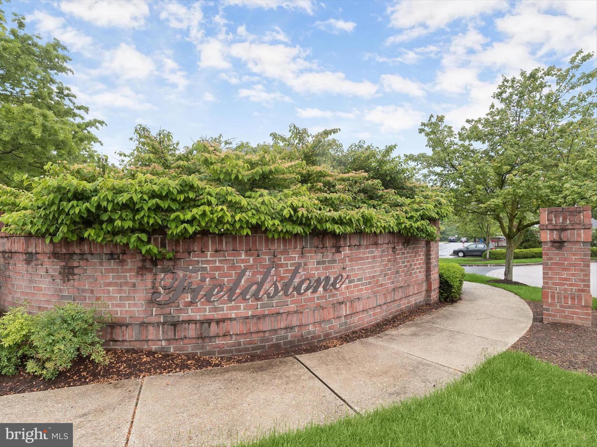 RIVERHILL - Residential