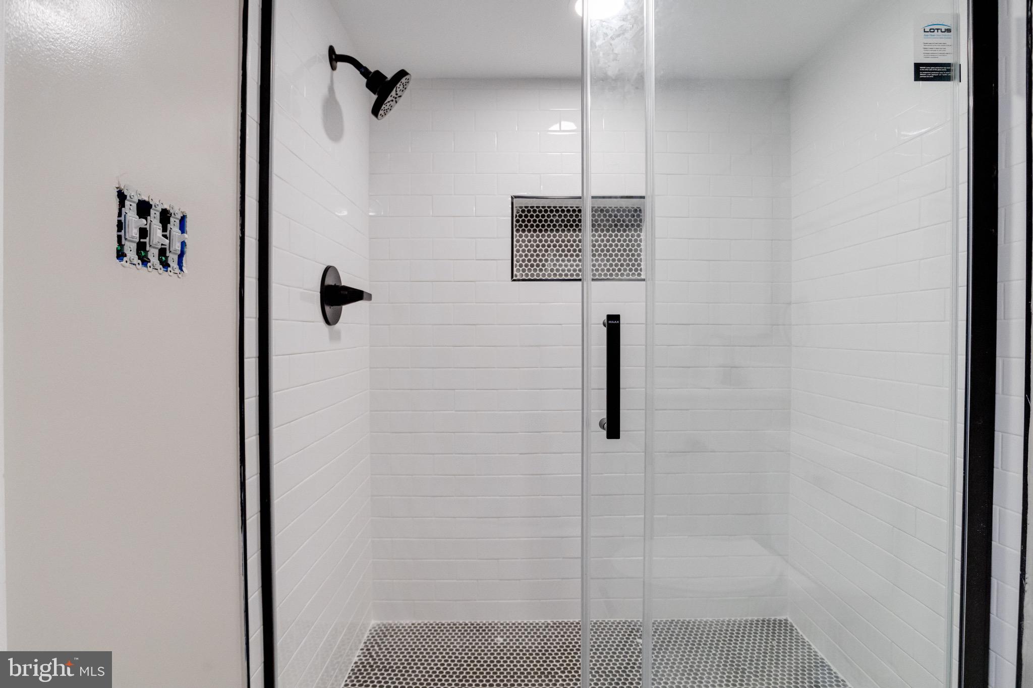 WEST FOREST PARK - Residential