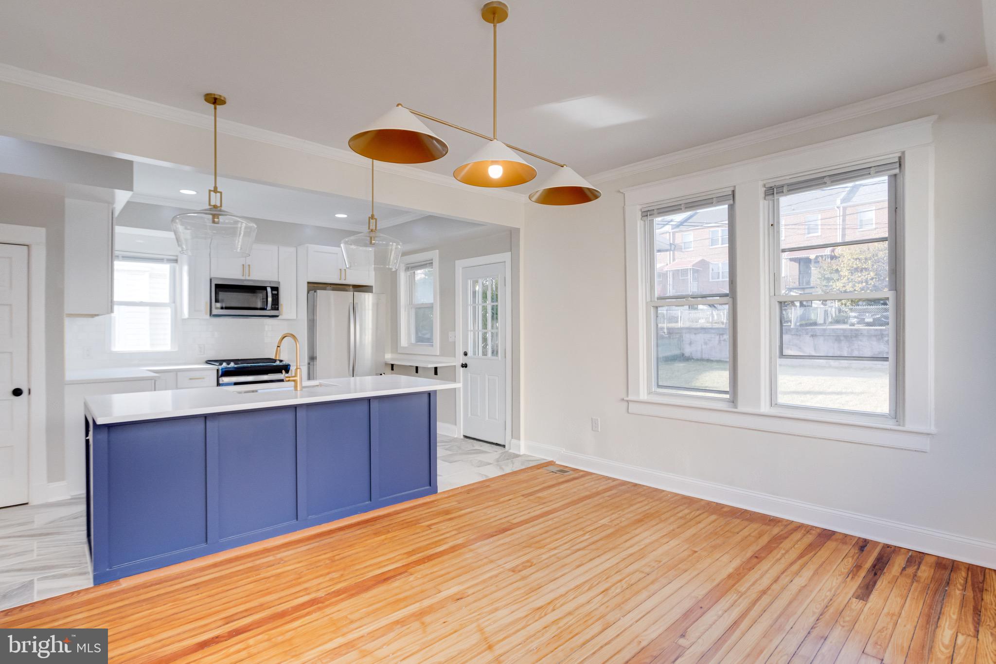 WEST FOREST PARK - Residential