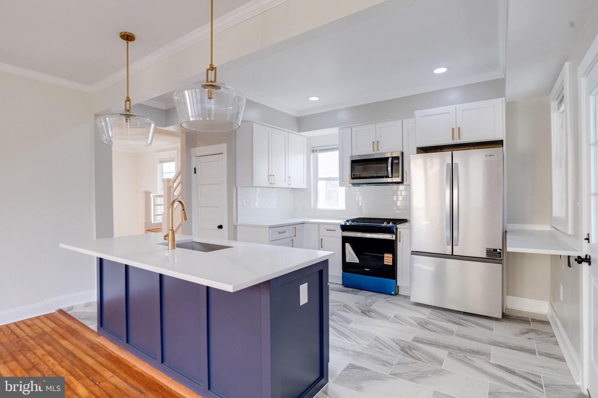 WEST FOREST PARK - Residential