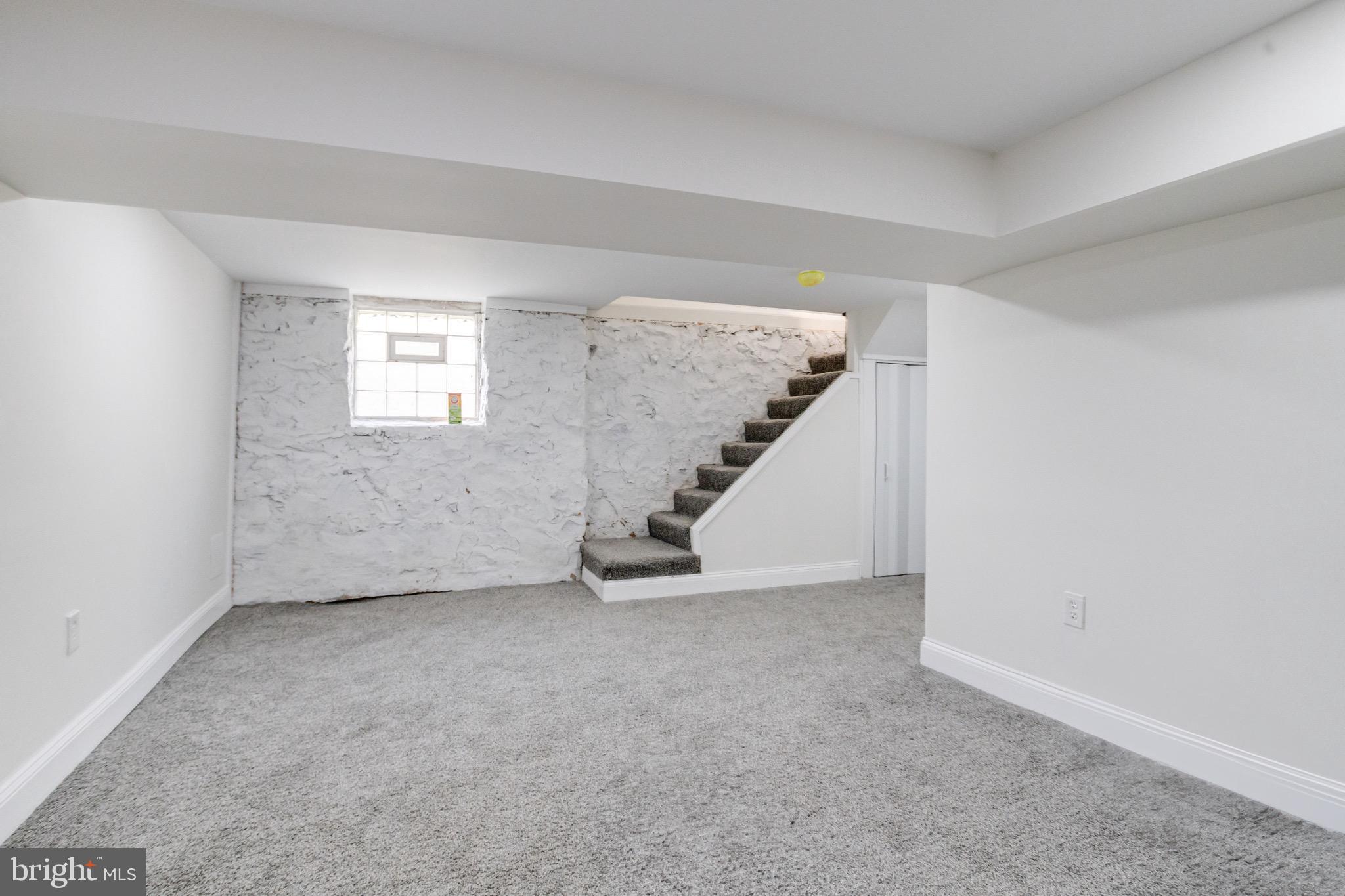 WEST FOREST PARK - Residential