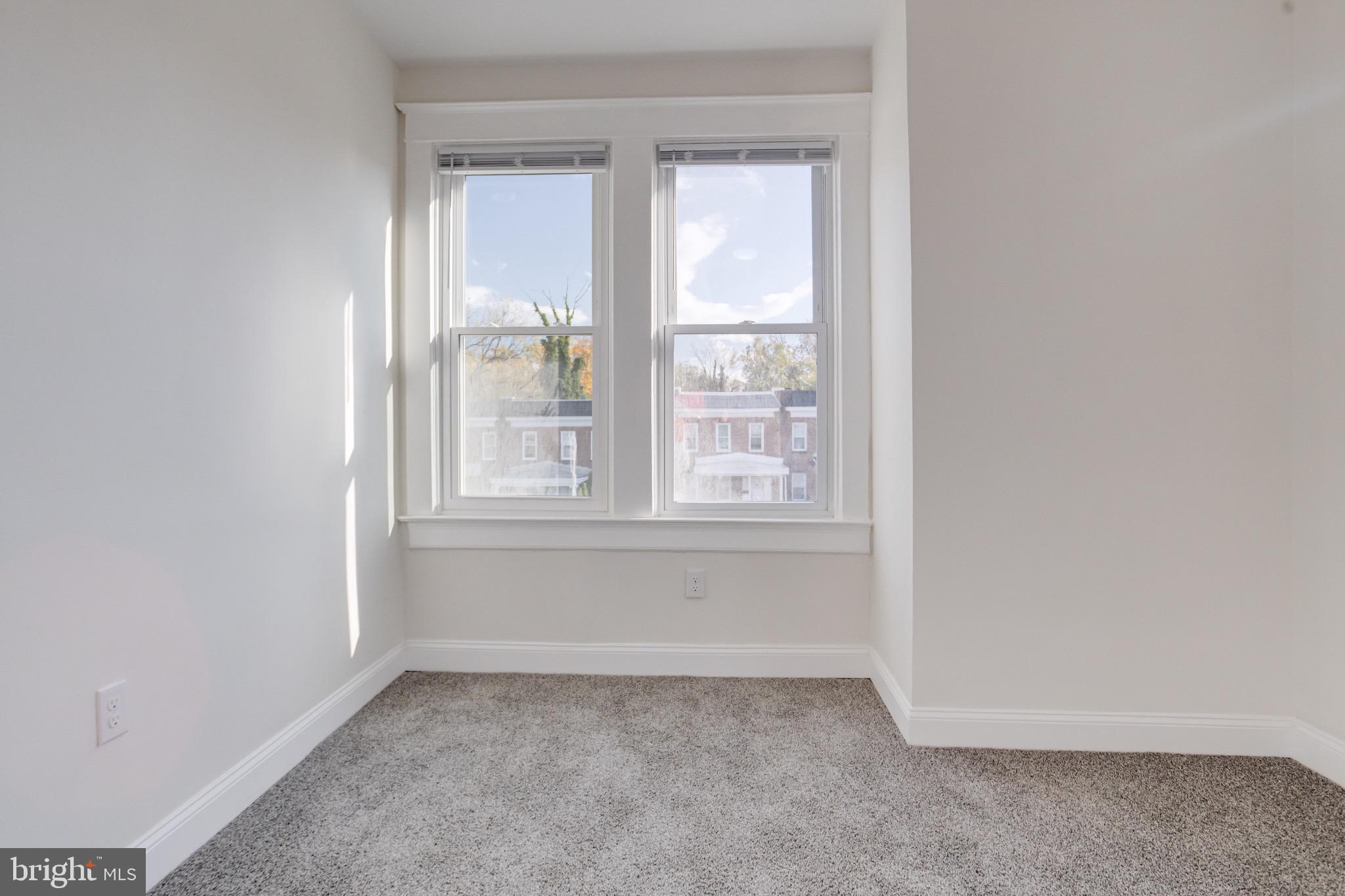 WEST FOREST PARK - Residential