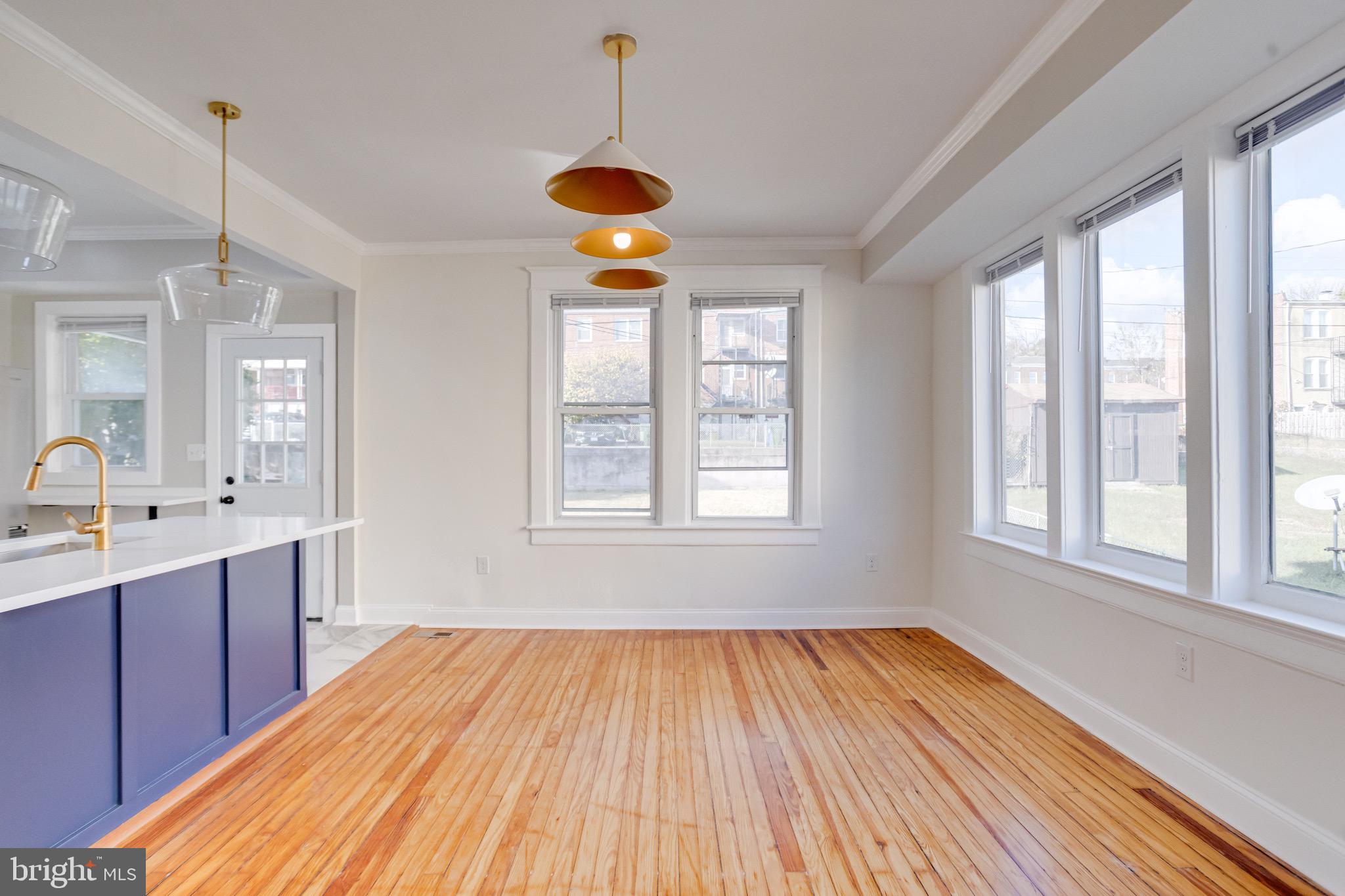 WEST FOREST PARK - Residential