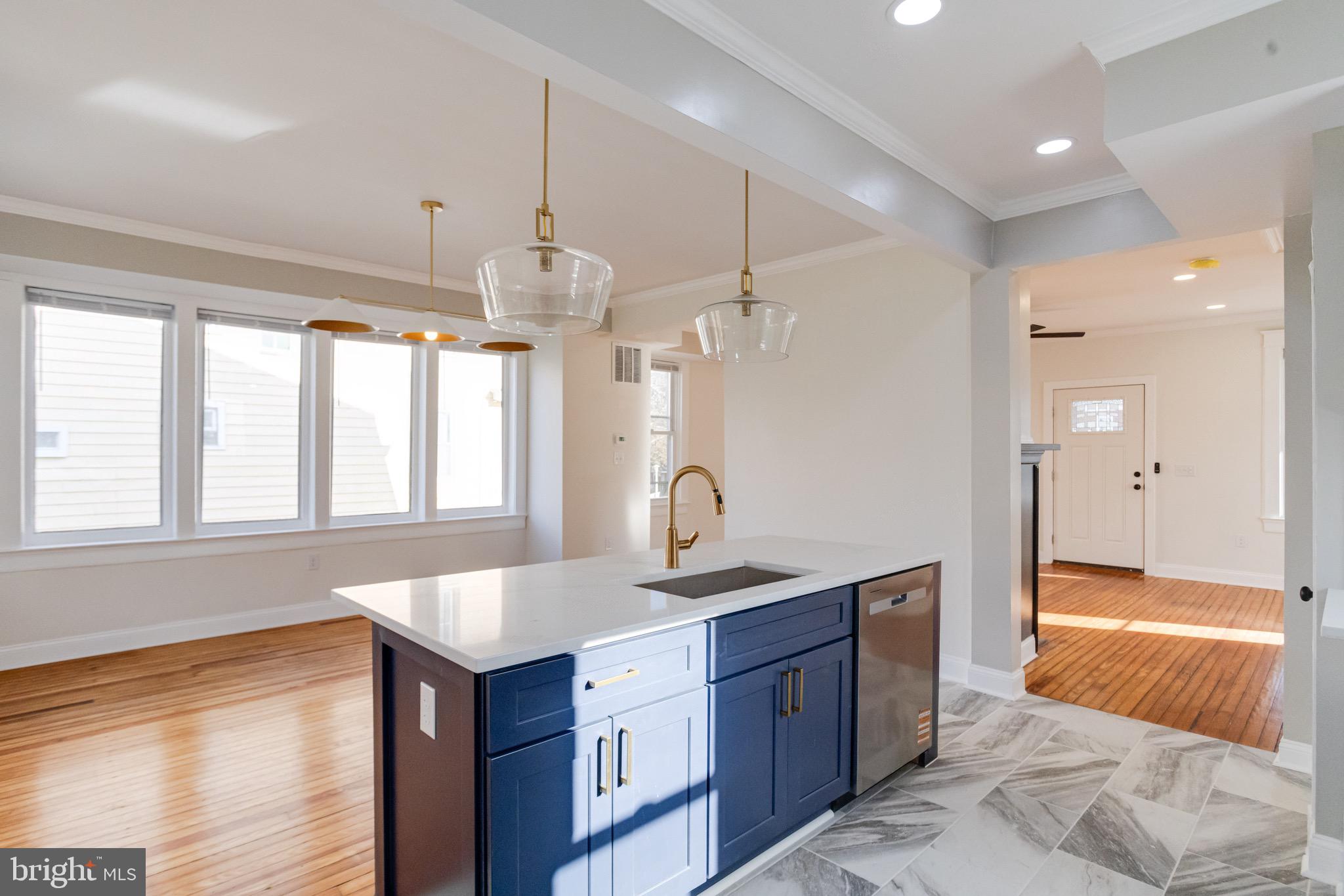 WEST FOREST PARK - Residential