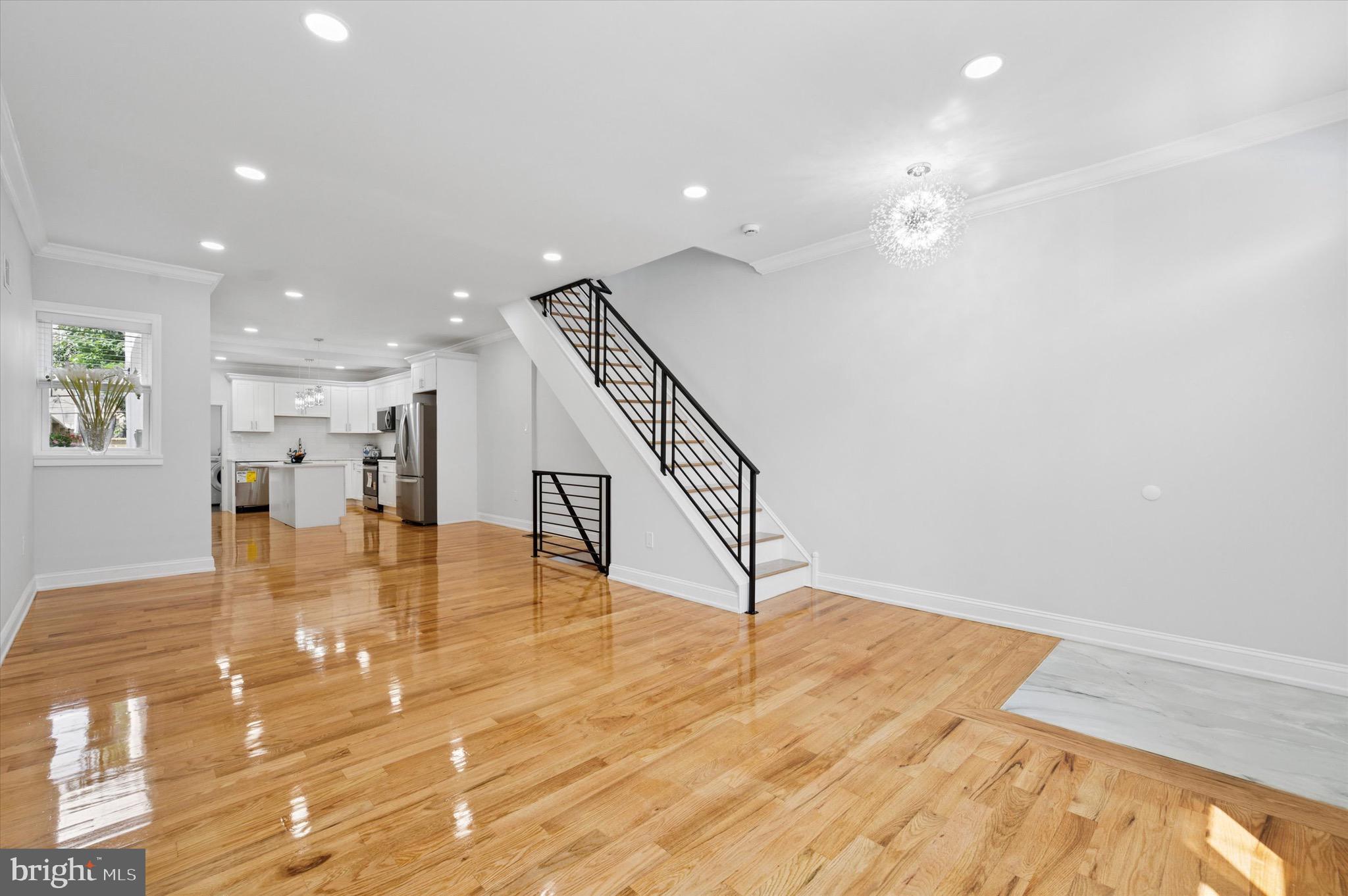 POINT BREEZE - Residential