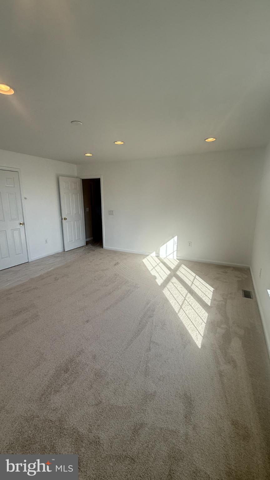 OWINGS MILLS NEWTOWN - Residential